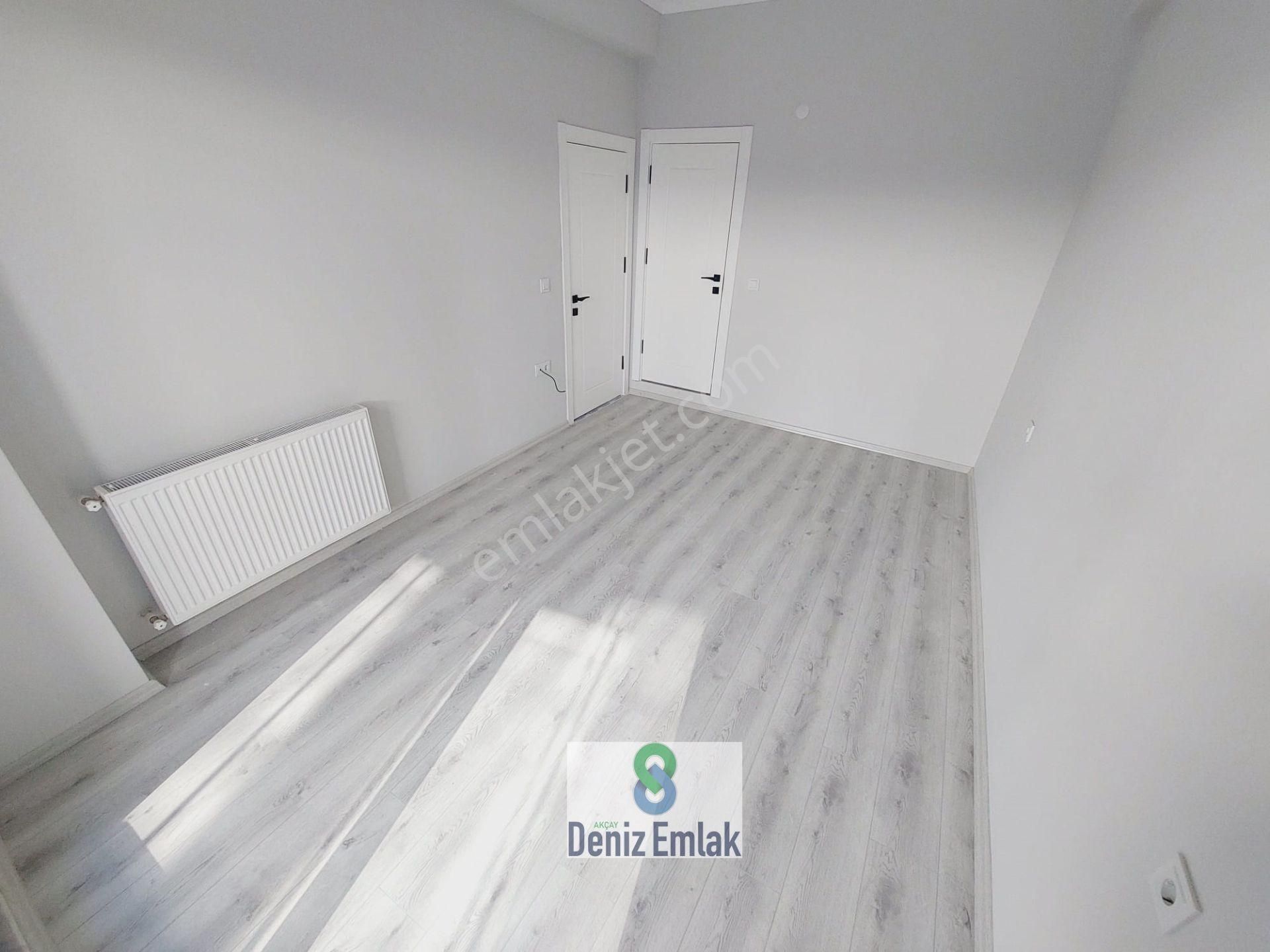 Denizden Akçayda Kapalı Mutfak Arakat Ebeveynli Satılık 2+1 Daire. - Görsel 16