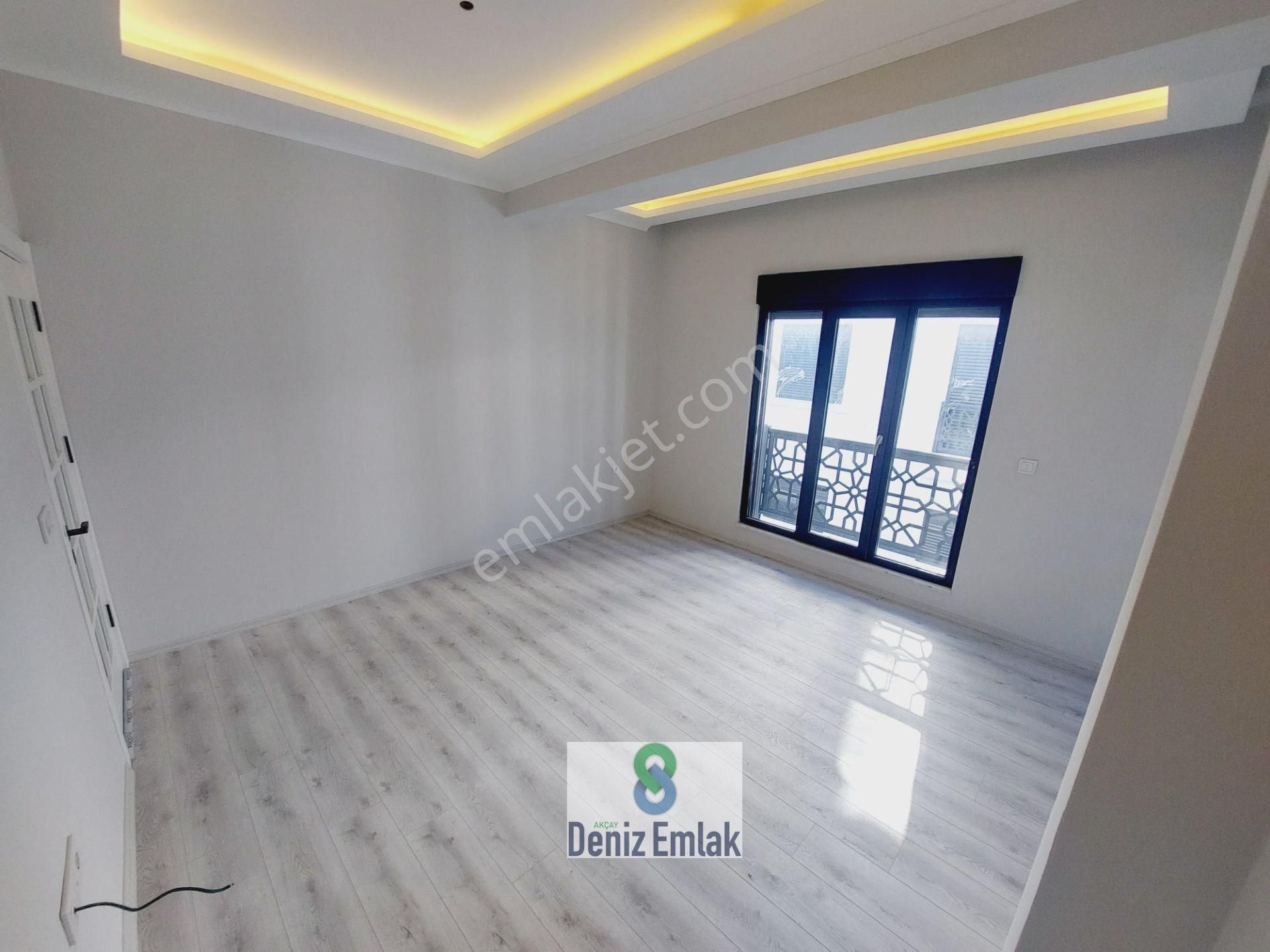 Denizden Akçayda Kapalı Mutfak Arakat Ebeveynli Satılık 2+1 Daire. - Görsel 20