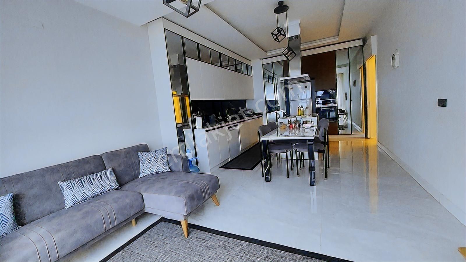 As Royal Viole Prestij Konutları'nda Yatay Mimari 4+1 Lüks Daire