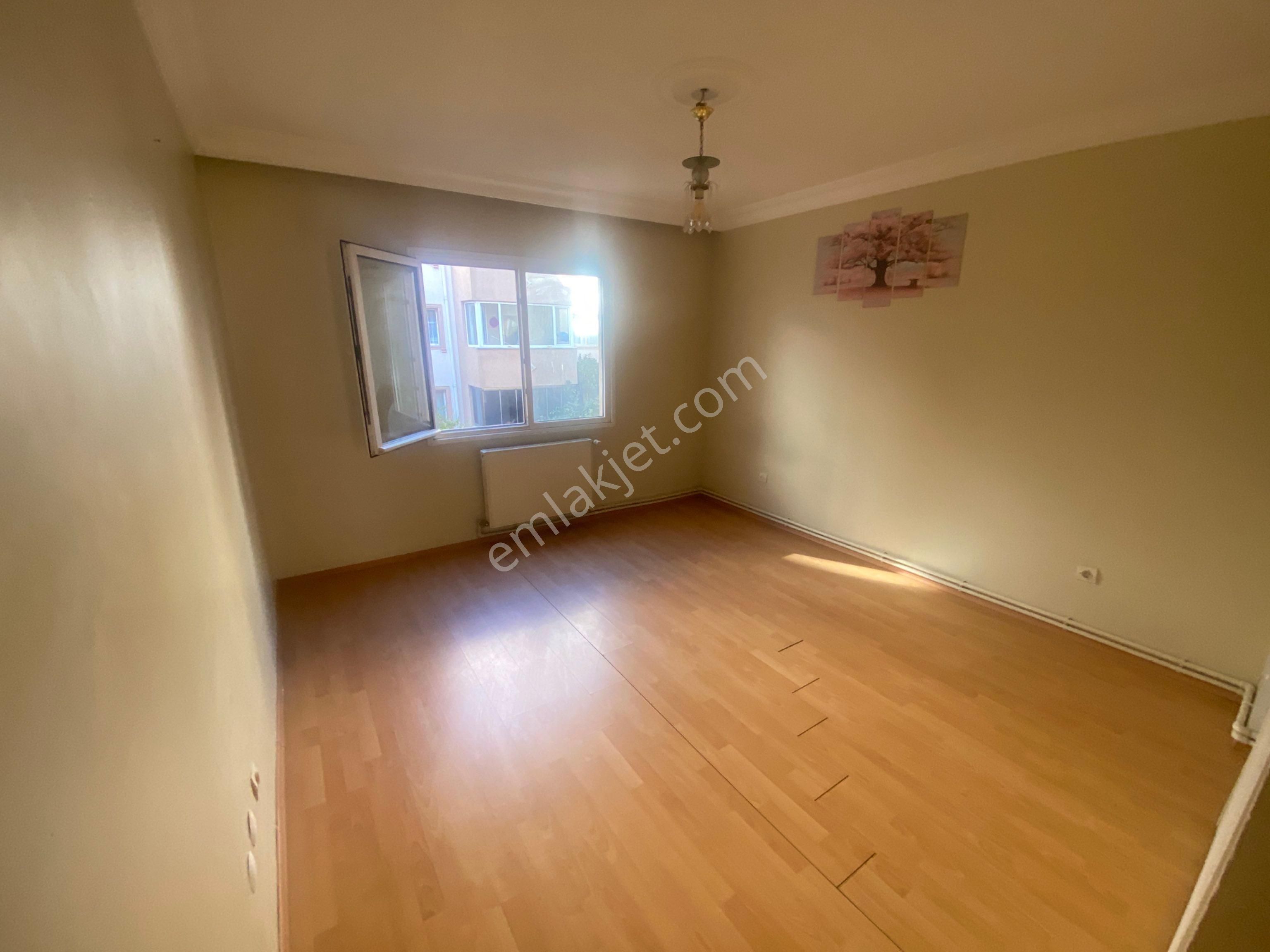 Uğur Emlaktan Ybeyszıt Mah 1+1 Kiralık Daire - Görsel 7