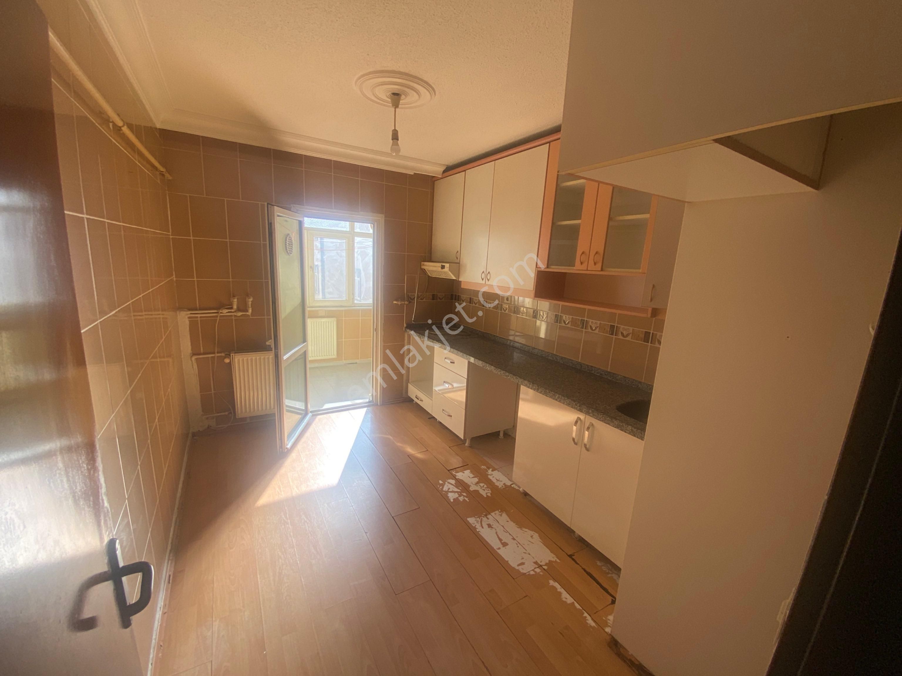 Uğur Emlaktan Ybeyszıt Mah 1+1 Kiralık Daire - Görsel 2