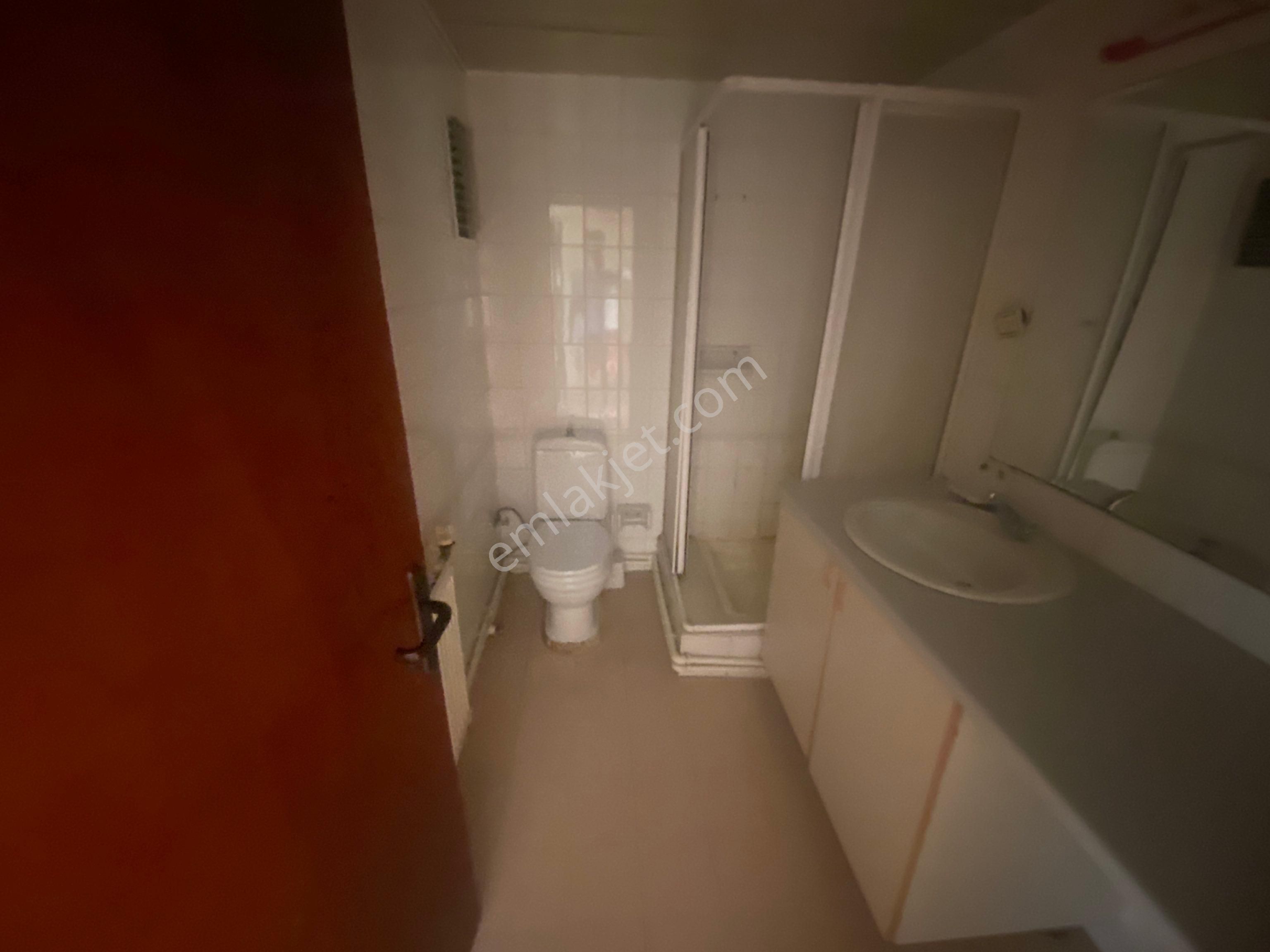 Uğur Emlaktan Ybeyszıt Mah 1+1 Kiralık Daire - Görsel 9