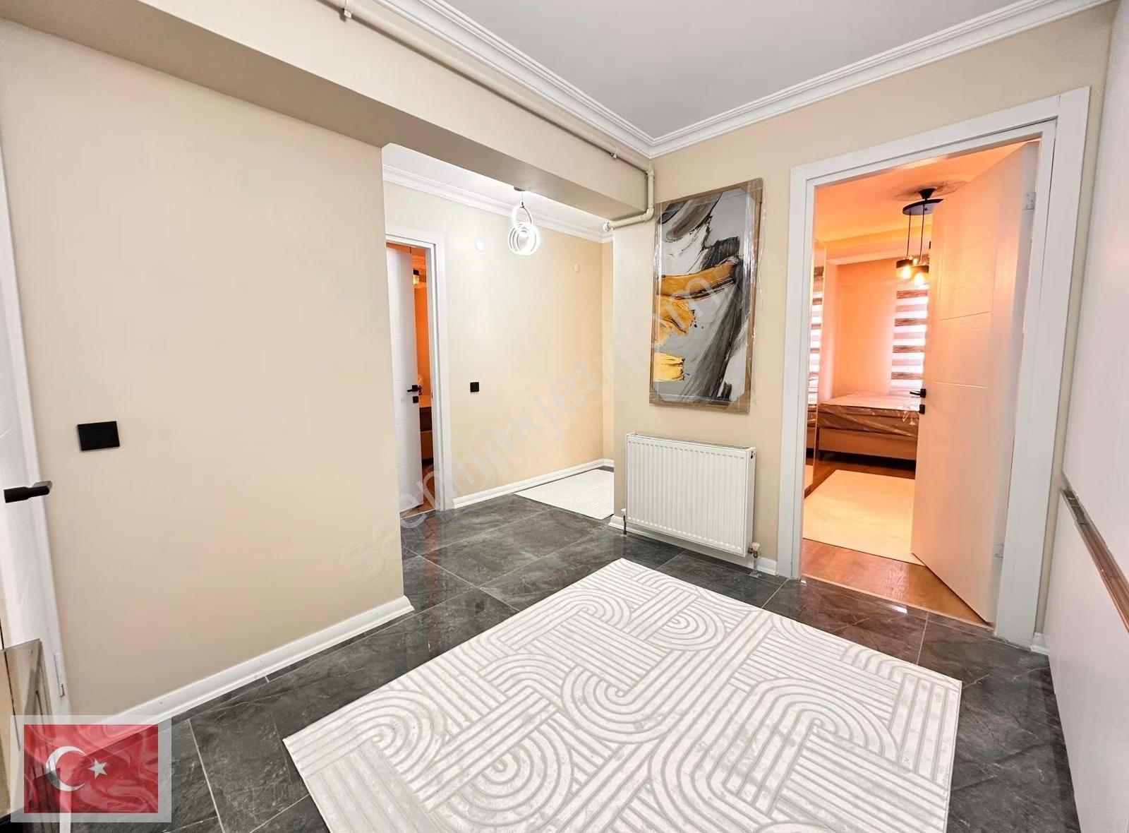 Girne'de Full Sıfır Eşyalı 2+1 Ara Kat Balkonlu Mimari Dizaynlı - Görsel 26