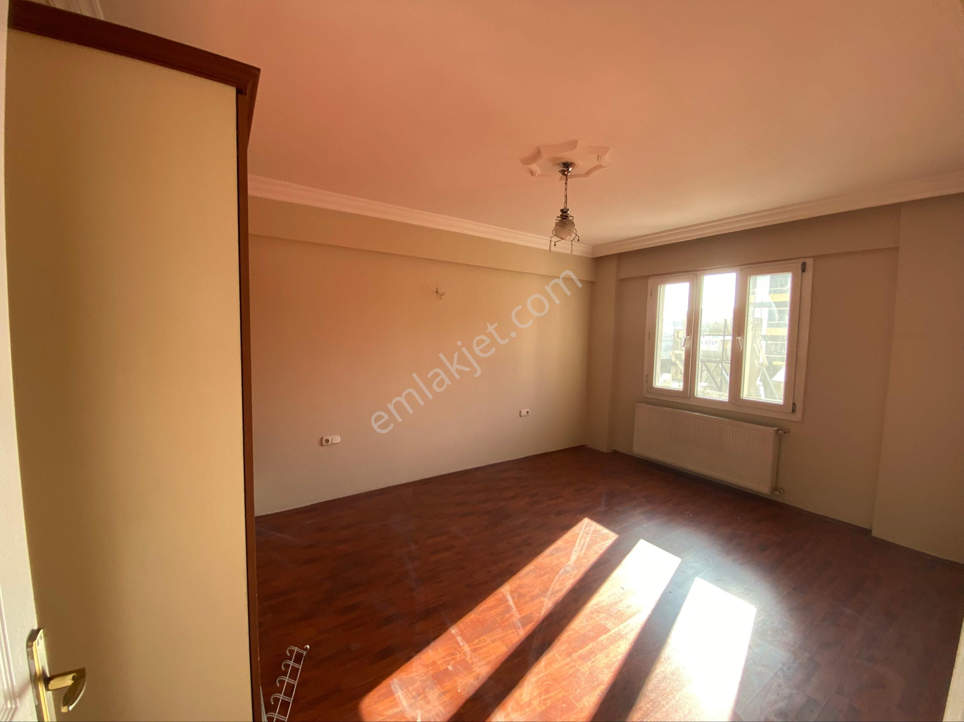 Torbalı Ertuğrul Mah Kiralık 3+1 Ara Kat Daire - Görsel 12