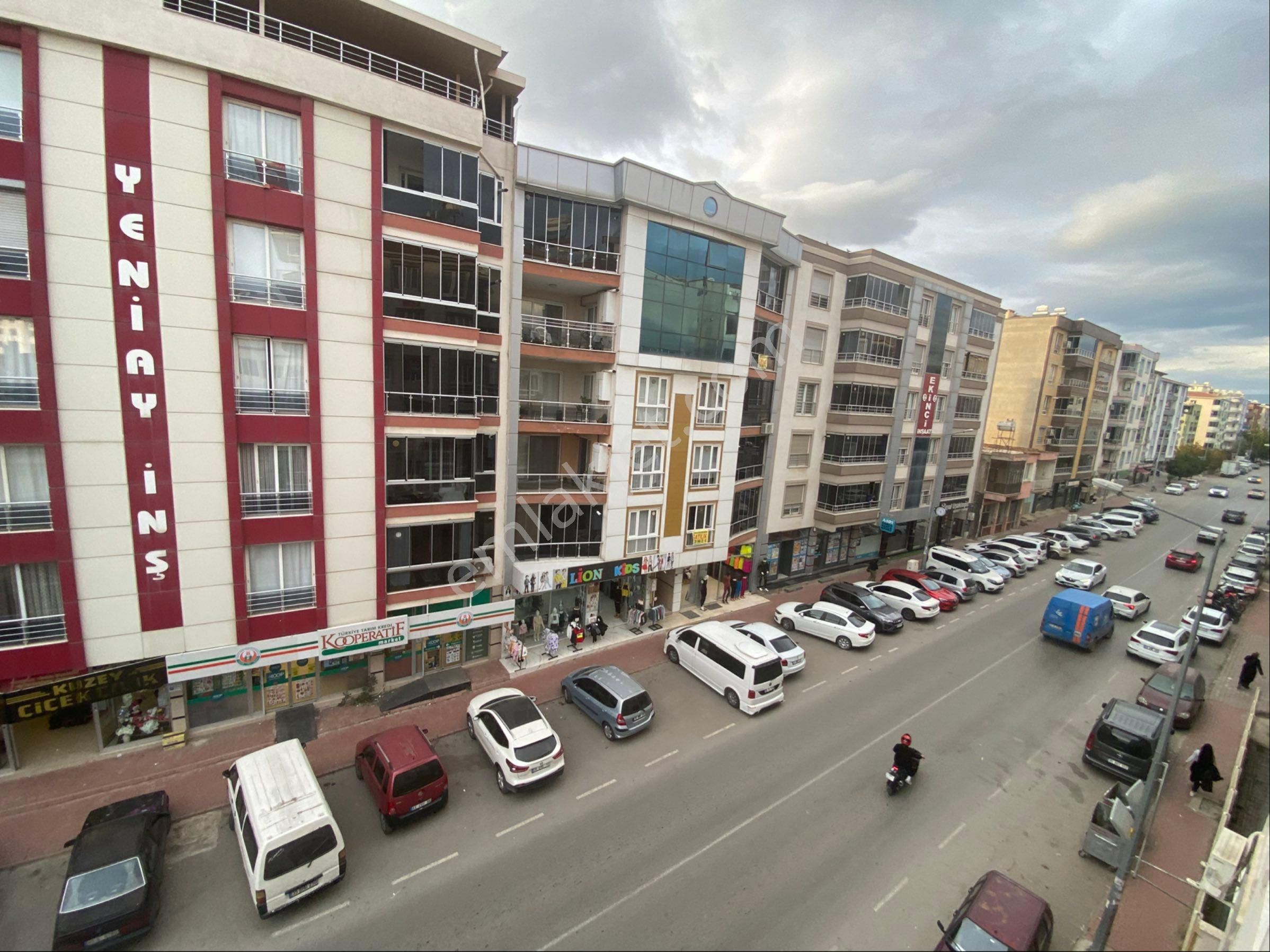 Torbalı Ertuğrul Mah Kiralık 3+1 Ara Kat Daire - Görsel 26