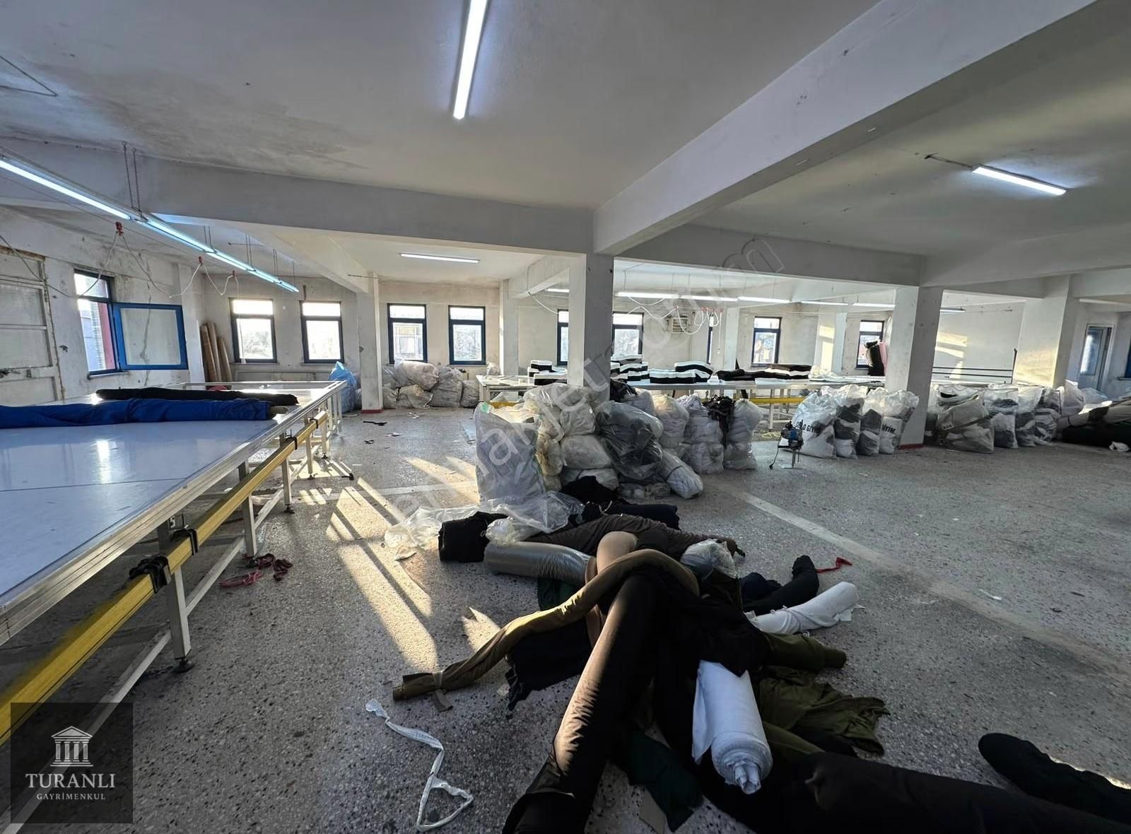 Turanlı'dan Bağcılar Merkez'de 500 M² Kiralık Tekstil Atölyesi - Görsel 28