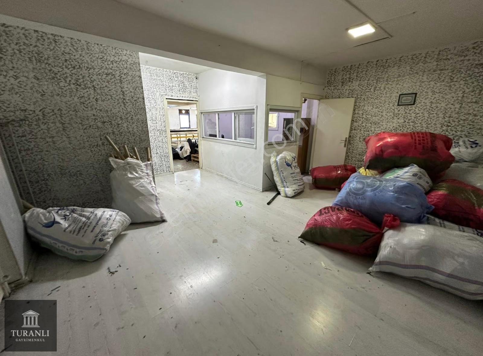 Turanlı'dan Bağcılar Merkez'de 500 M² Kiralık Tekstil Atölyesi - Görsel 30