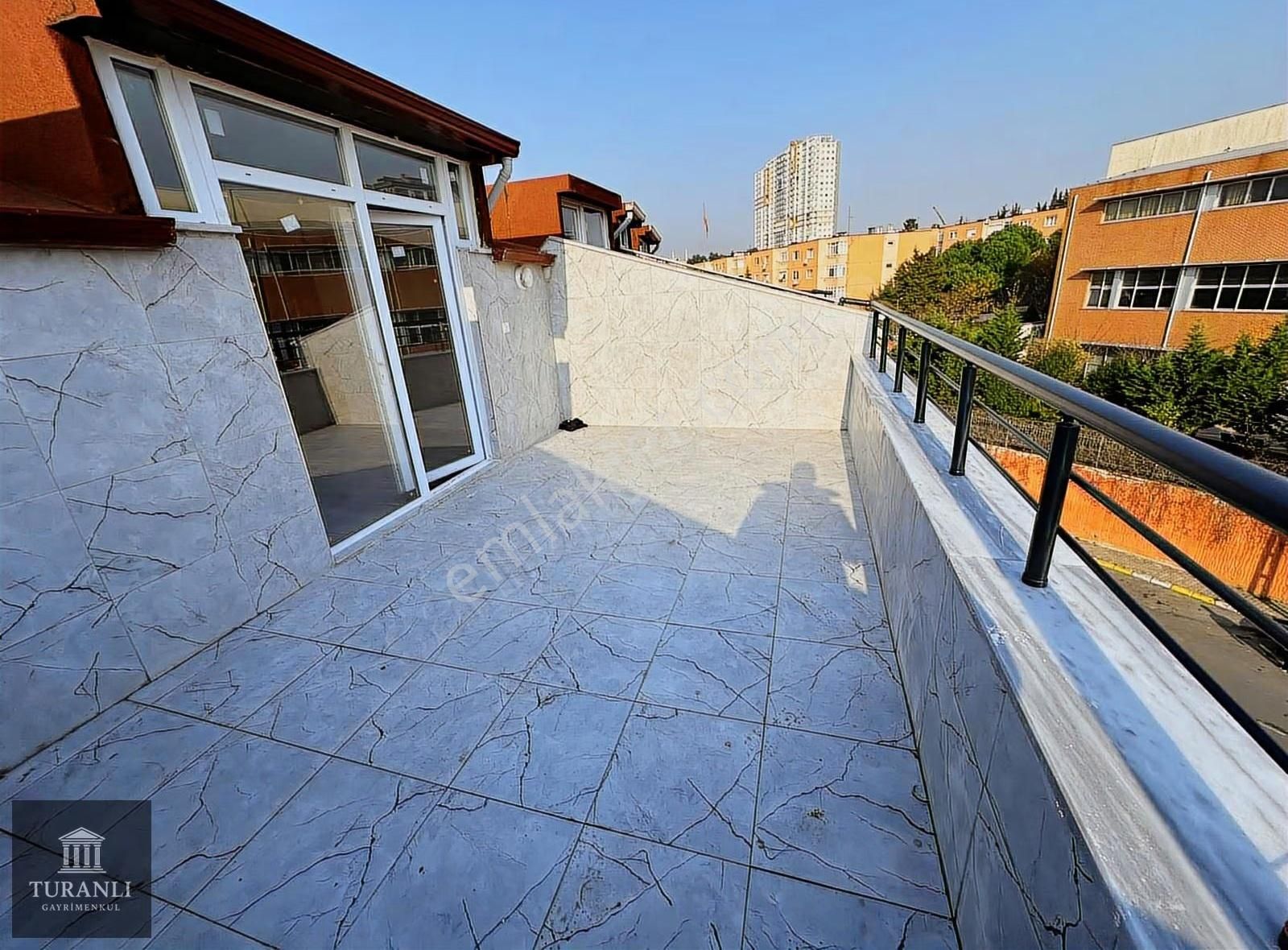 Turanlı'dan S.çeşme'de Bilgi Evi Yakını Sıfır 3+2 Kredili Daire - Görsel 24