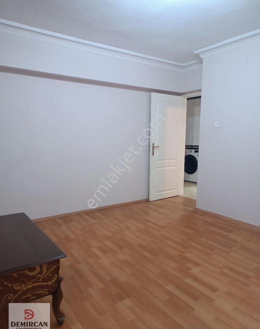 Etimesgut İstasyon Caddesine Yakın Ara Katta Ebeveyn Banyolu Satılık 3+1 - Görsel 6