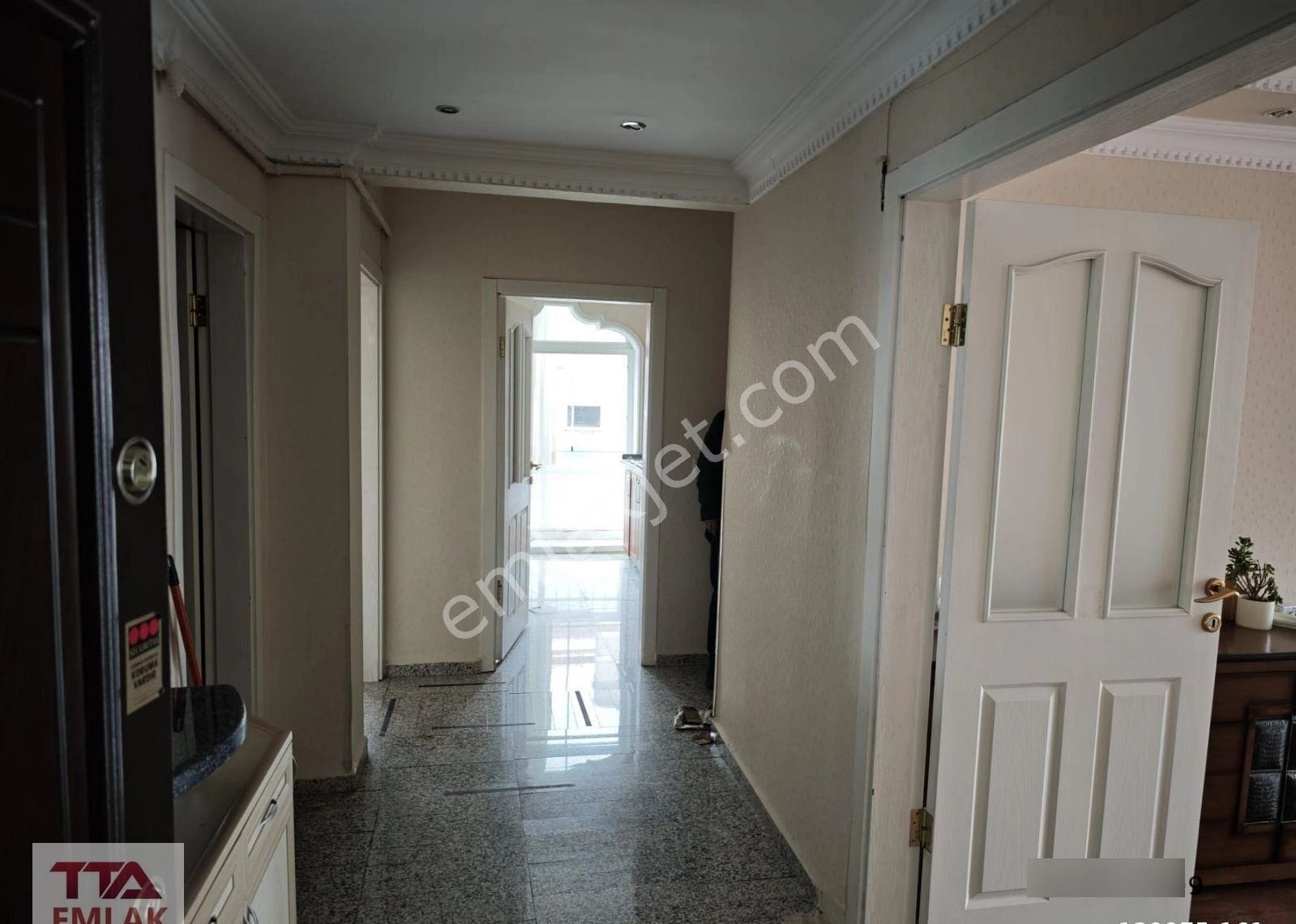 Hoşdere Caddesi Üzerinde 3. Katda 3+1 Kiralık Daire - Görsel 6