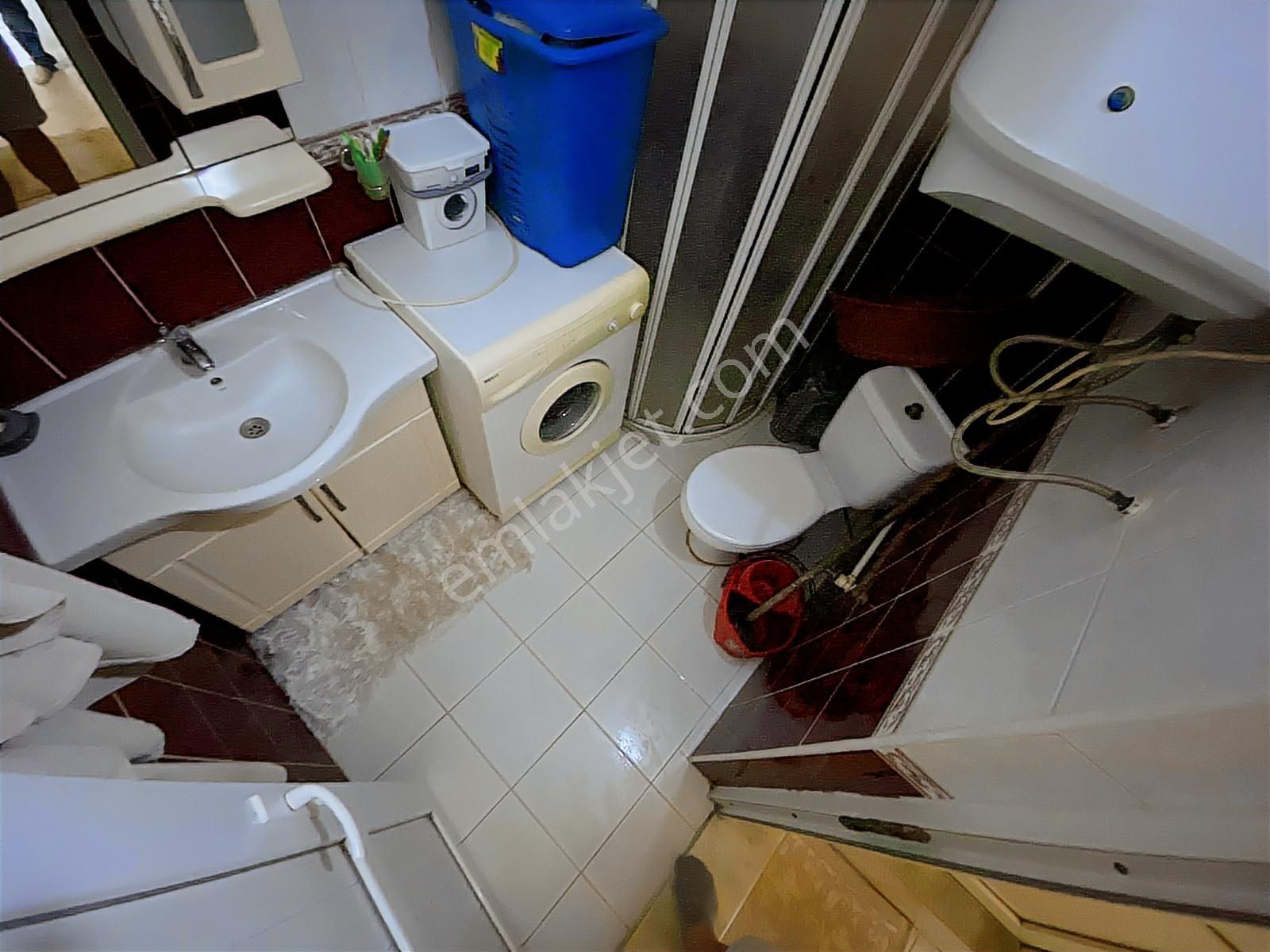 Yalazıdan Edremitte 3+1 150 Mkare Merkezi Konum Dubleks Müstakil - Görsel 16