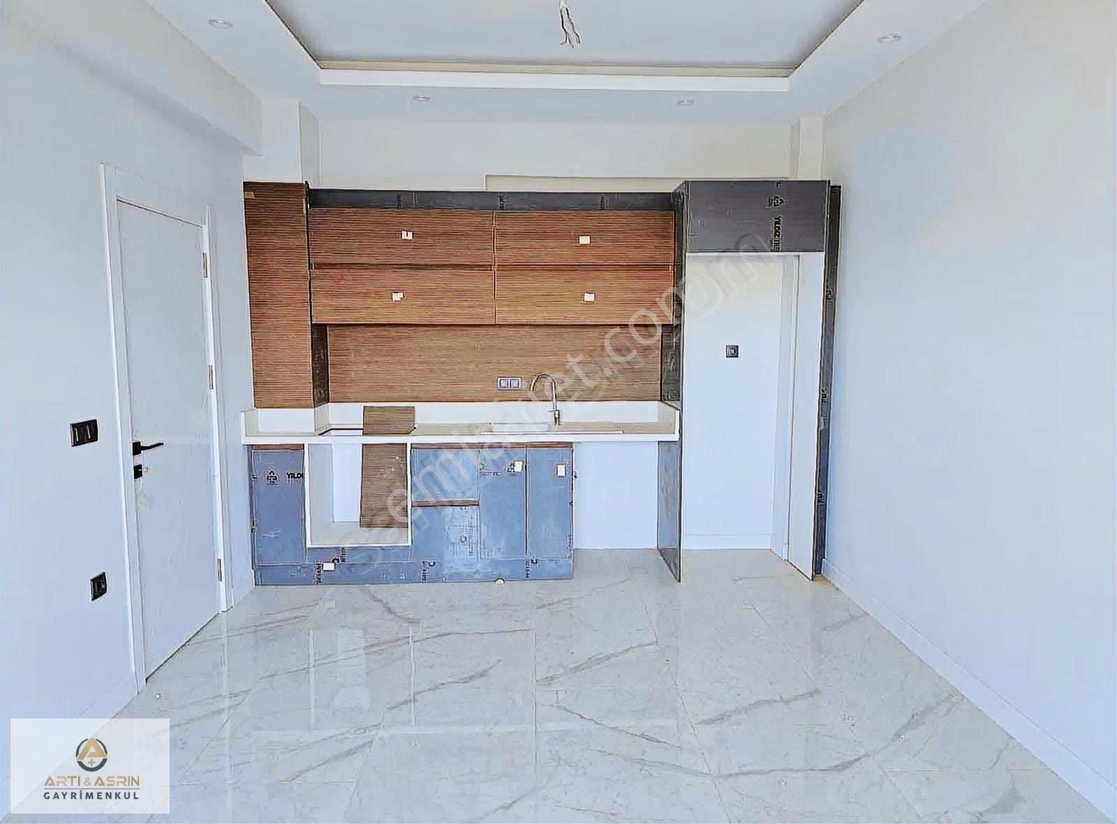 Kuşadasında Lüx Site İçerisinde Manzaralı 1+1 Havuzlu Daire - Görsel 5