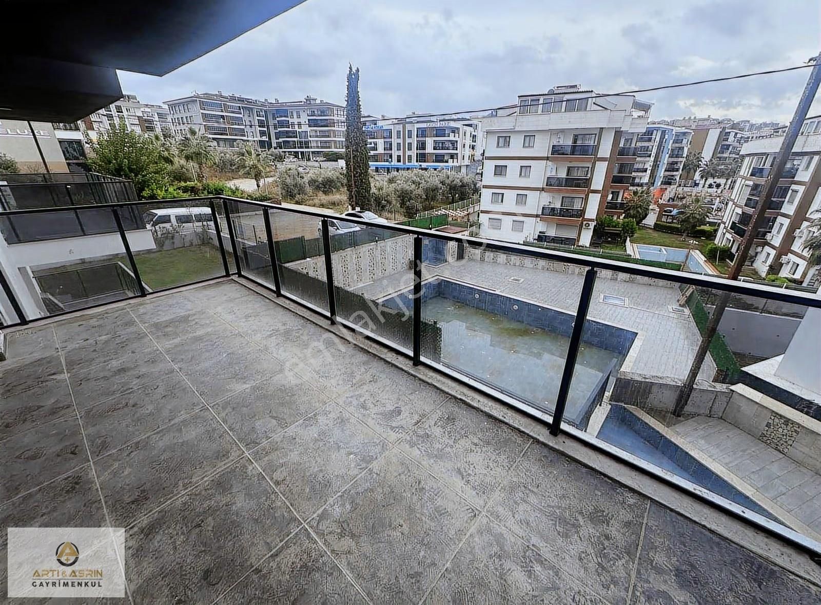 Kuşadası Otogar Arkası Sıfır 3+1 Daire - Görsel 14