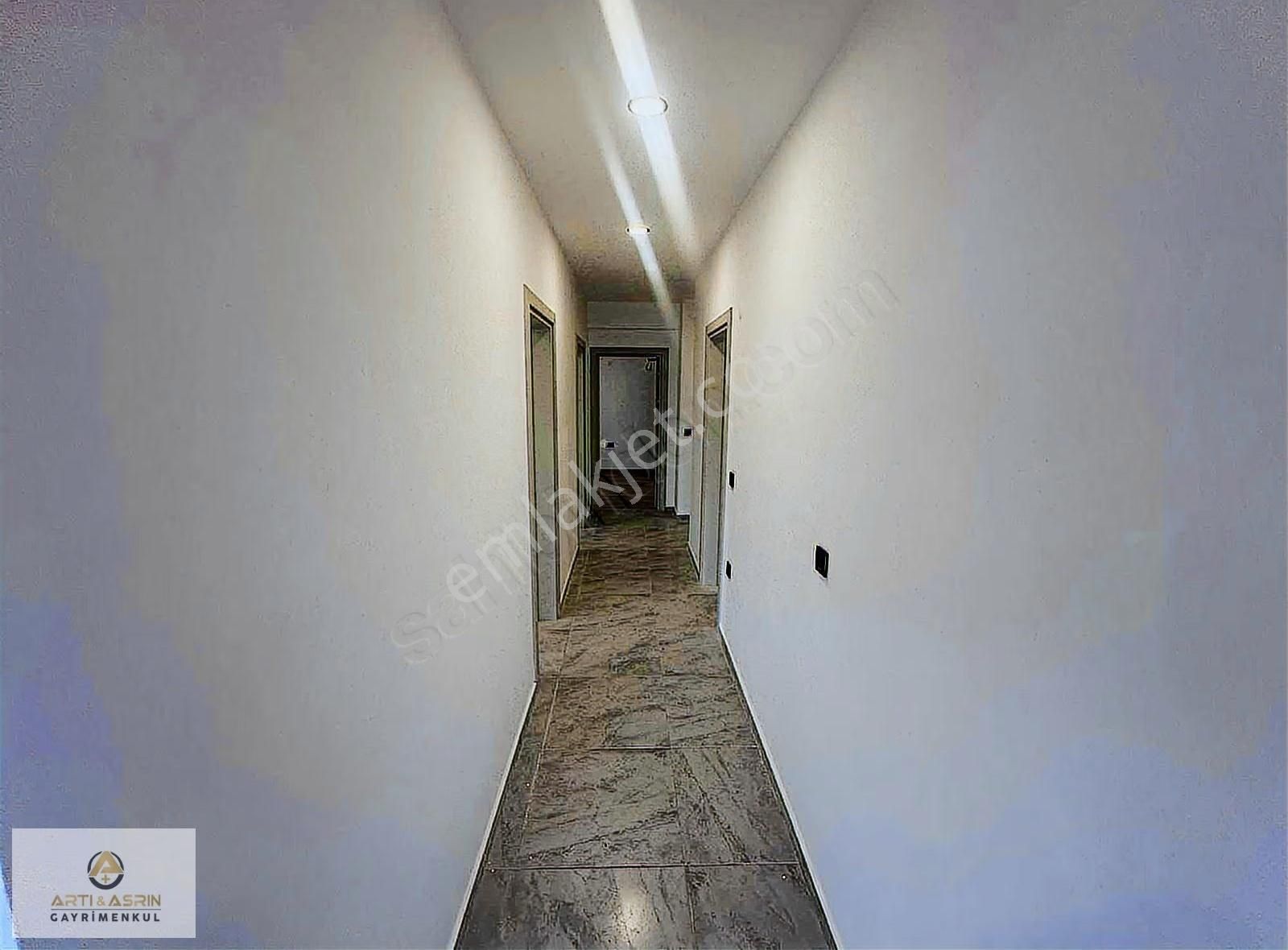 Kuşadası Otogar Arkası Sıfır 3+1 Daire - Görsel 13