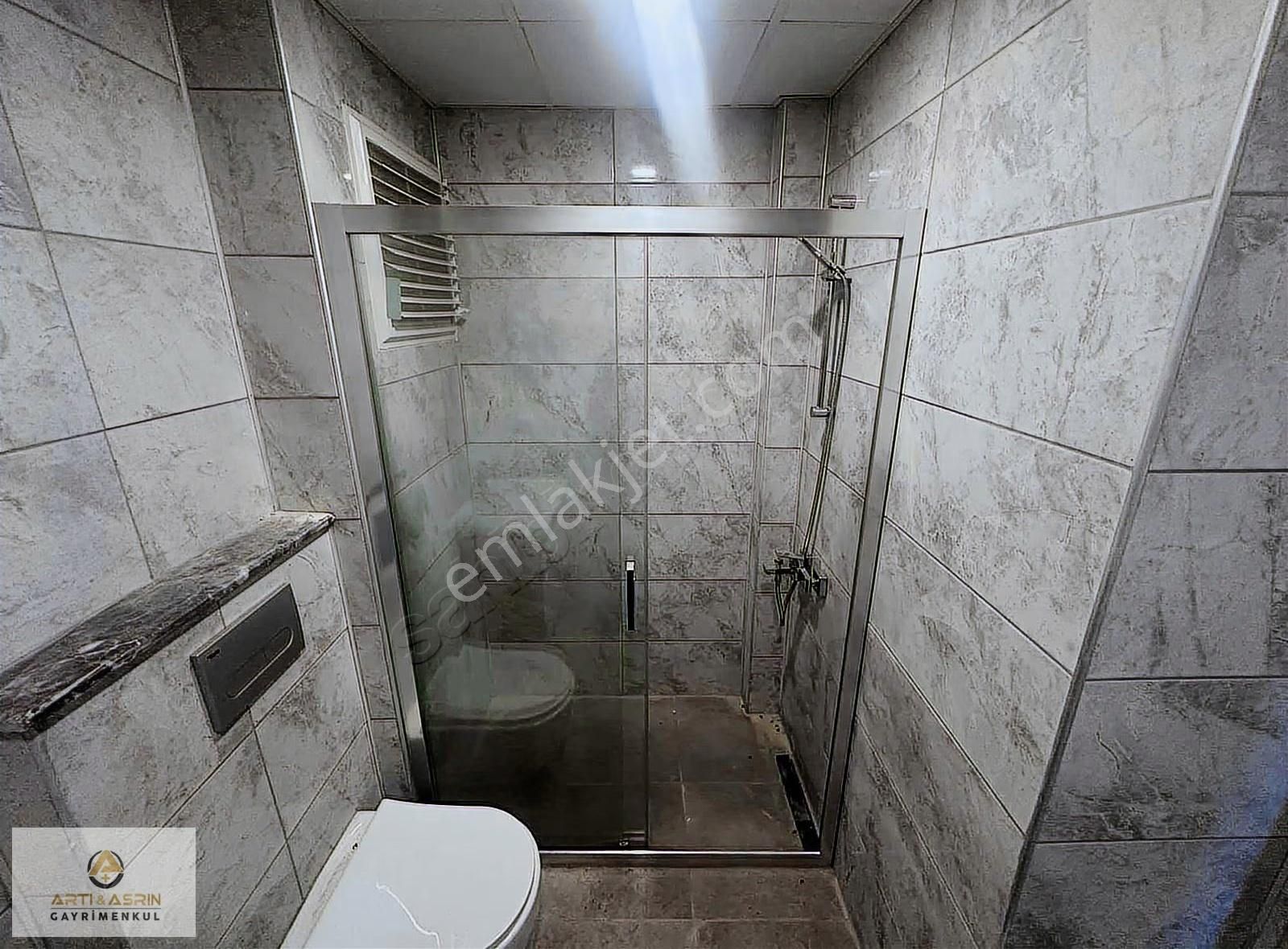 Kuşadası Otogar Arkası Sıfır 3+1 Daire - Görsel 24