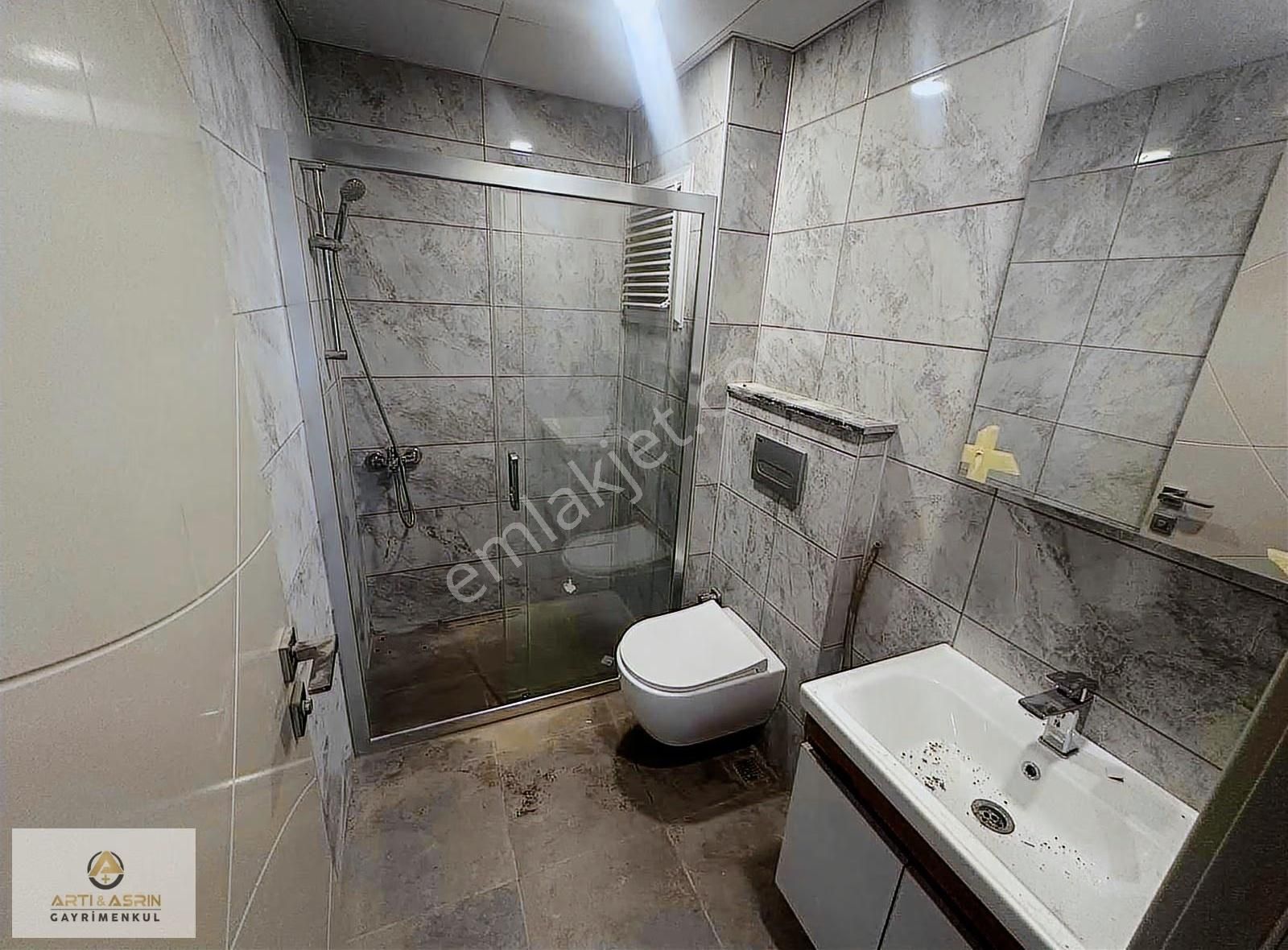 Kuşadası Otogar Arkası Sıfır 3+1 Daire - Görsel 11