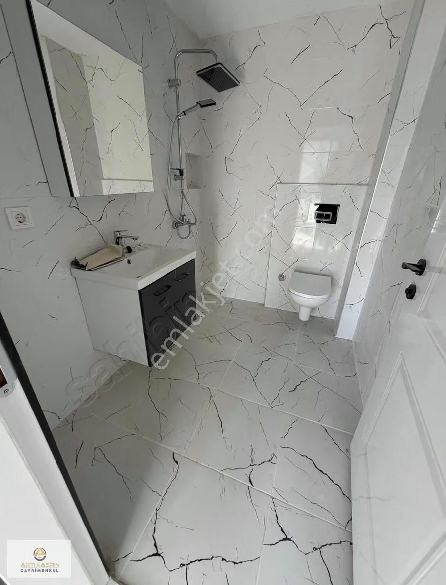 Kuşadası Otogar Arkası Yeni 2+1 Daire - Görsel 2