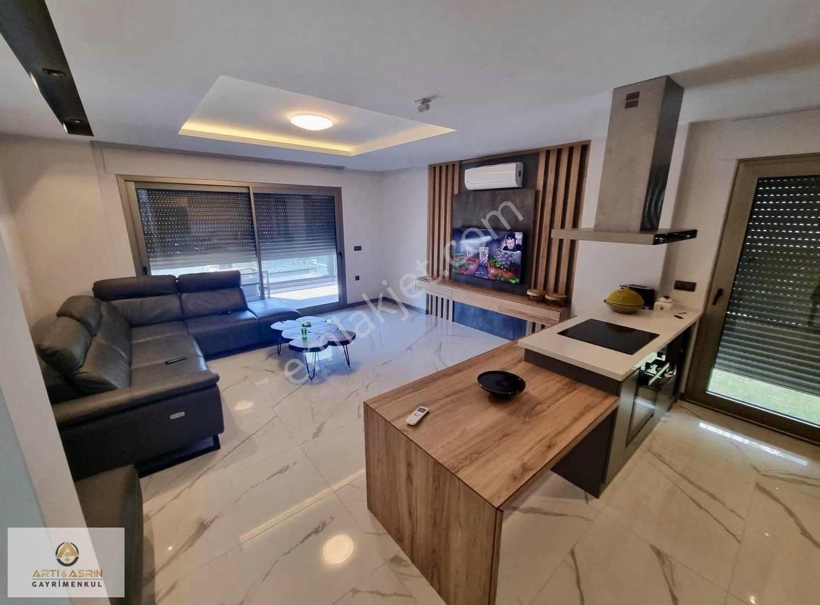 Kuşadası Karaova Mah Satılık Özel Havuzlu Tek Müstakil Villa - Görsel 12