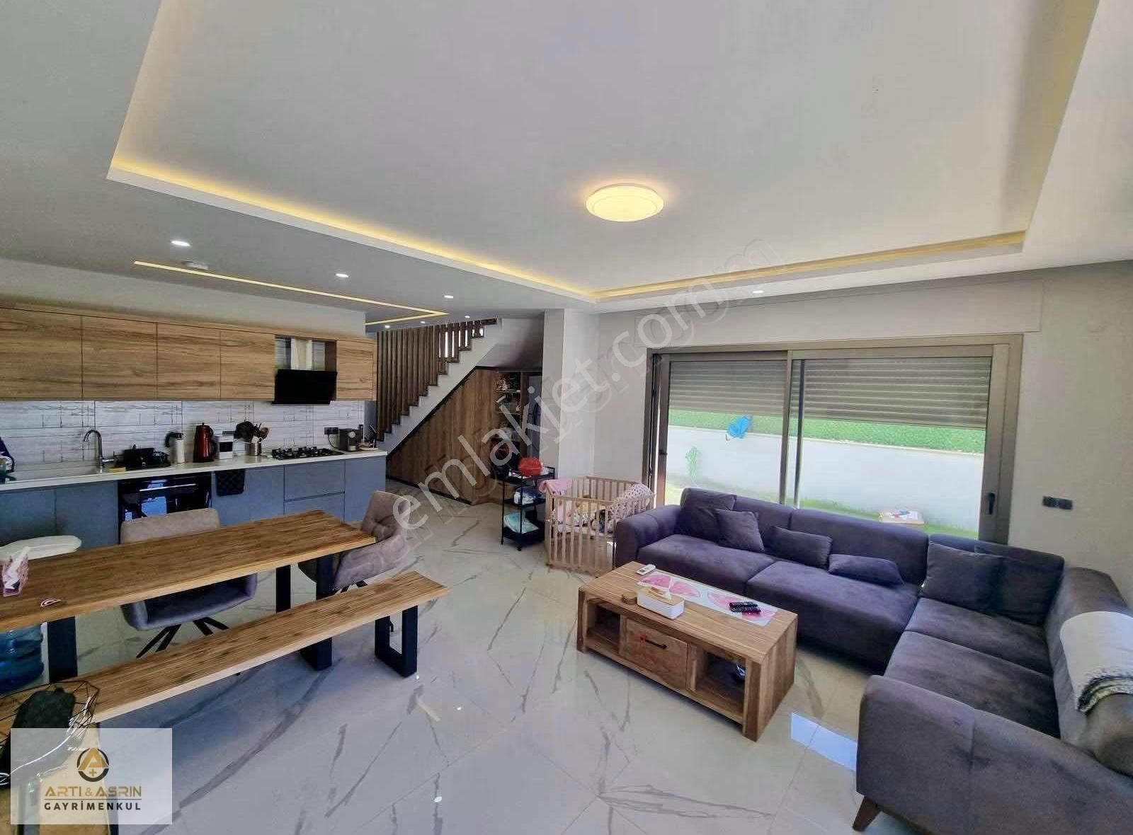 Kuşadası Karaova Mah Satılık Özel Havuzlu Tek Müstakil Villa - Görsel 15