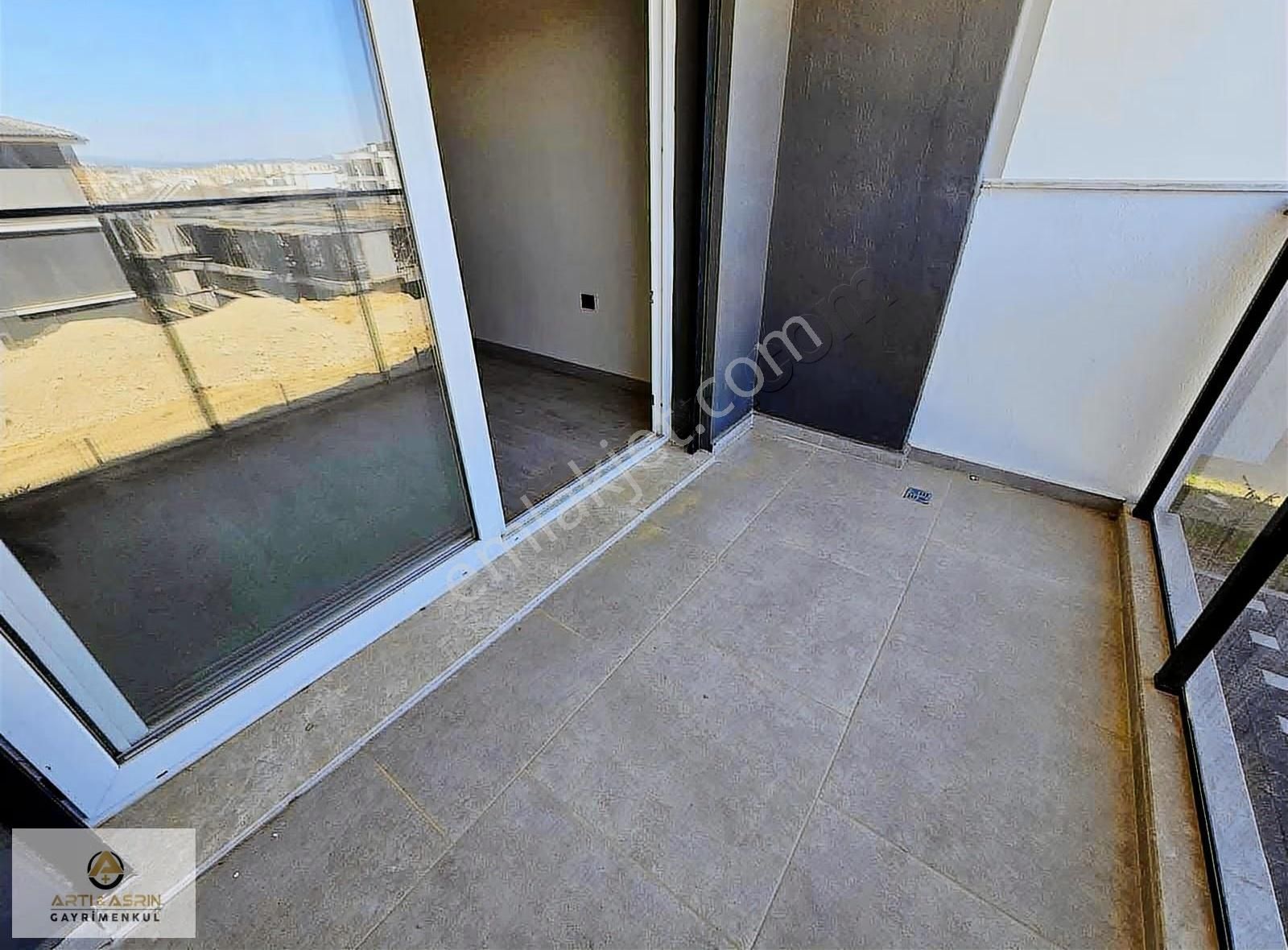 Kuşadası Değirmendere Mah Satılık Rezidans Daire - Görsel 15