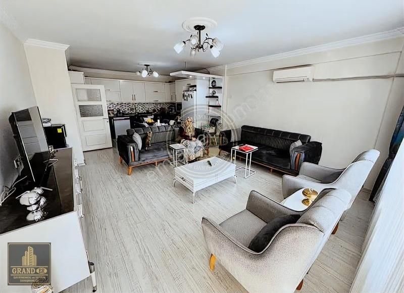 Mersin Yenişehir Cumhuriyet Mah.4+1 Satılık Daire Geniş Daire - Görsel 3