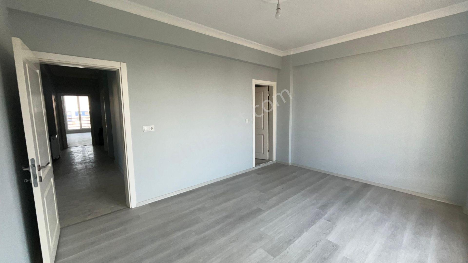 Kurtuluş'ta Kat Mülkiyetli Yeni Bina 3+1 Asansörlü Daire - Görsel 25
