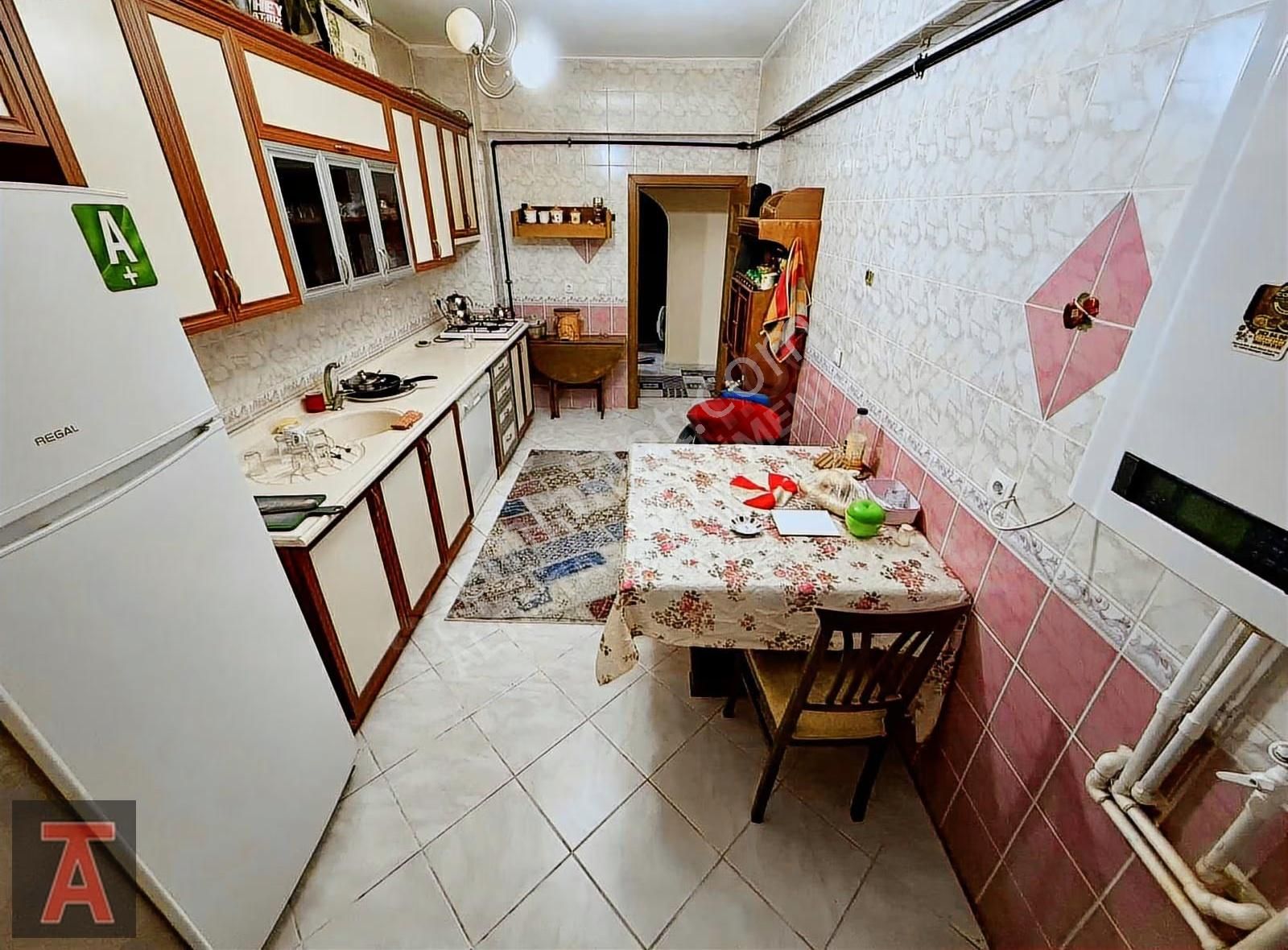 30 Ağustos Mah'de Ebeveyn Banyolu Geniş Metrekareli 3+1 Daire - Görsel 14