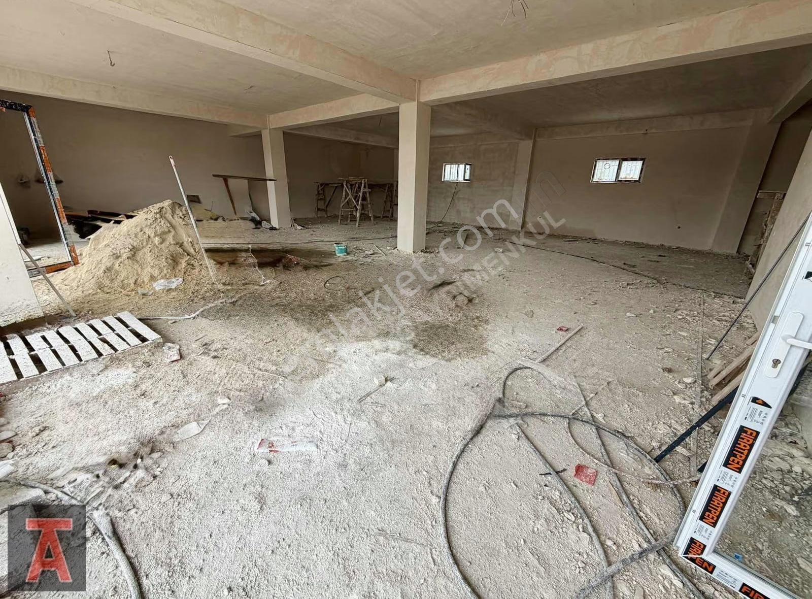 Ahi Evran Mah. Sanayi Bölgesinde 3 Katlı Kiralık İşyeri - Görsel 12