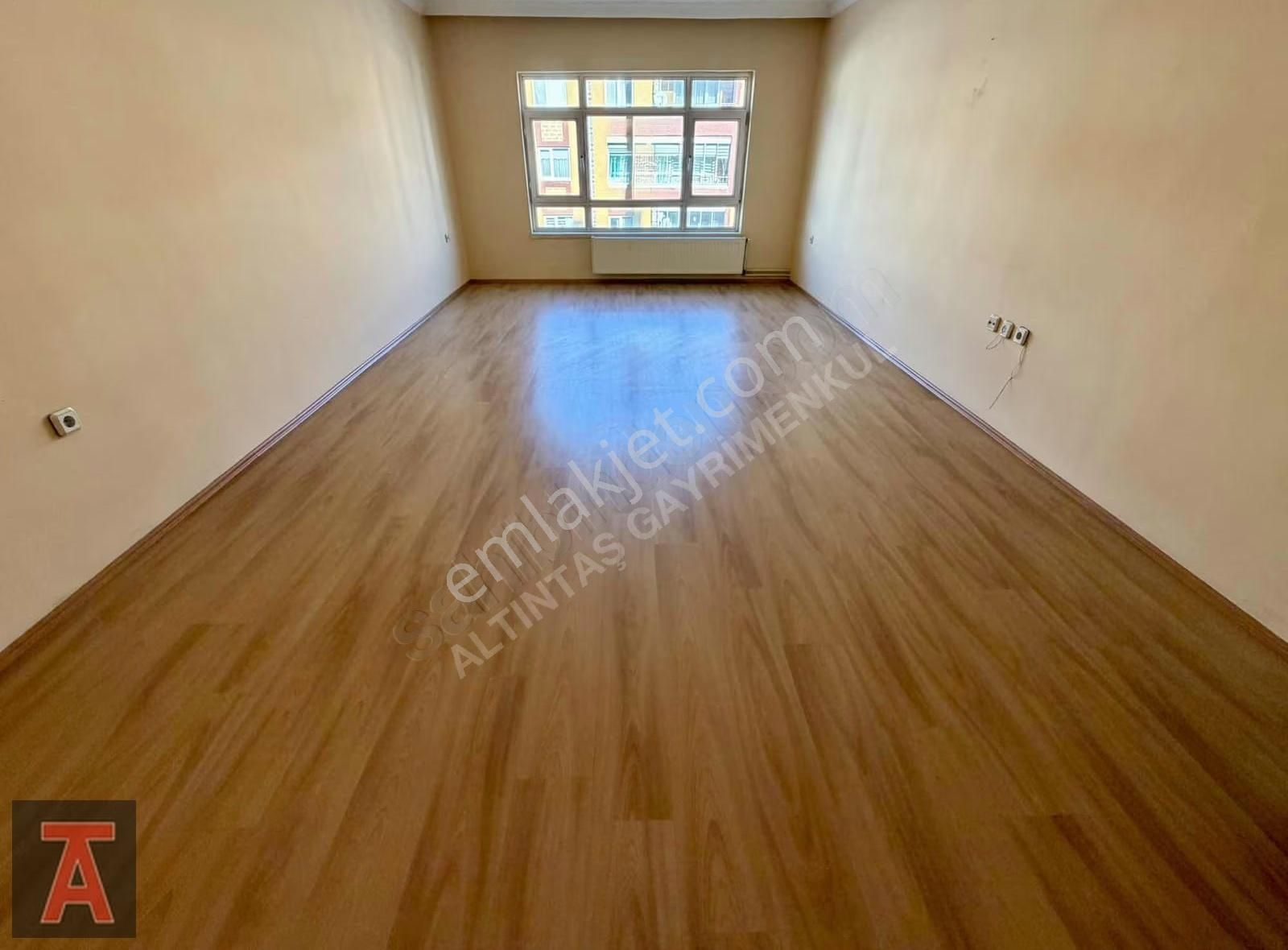 Etimesgut Merkez De Ara Katta Ön Cephe 3+1 Kiralık Daire