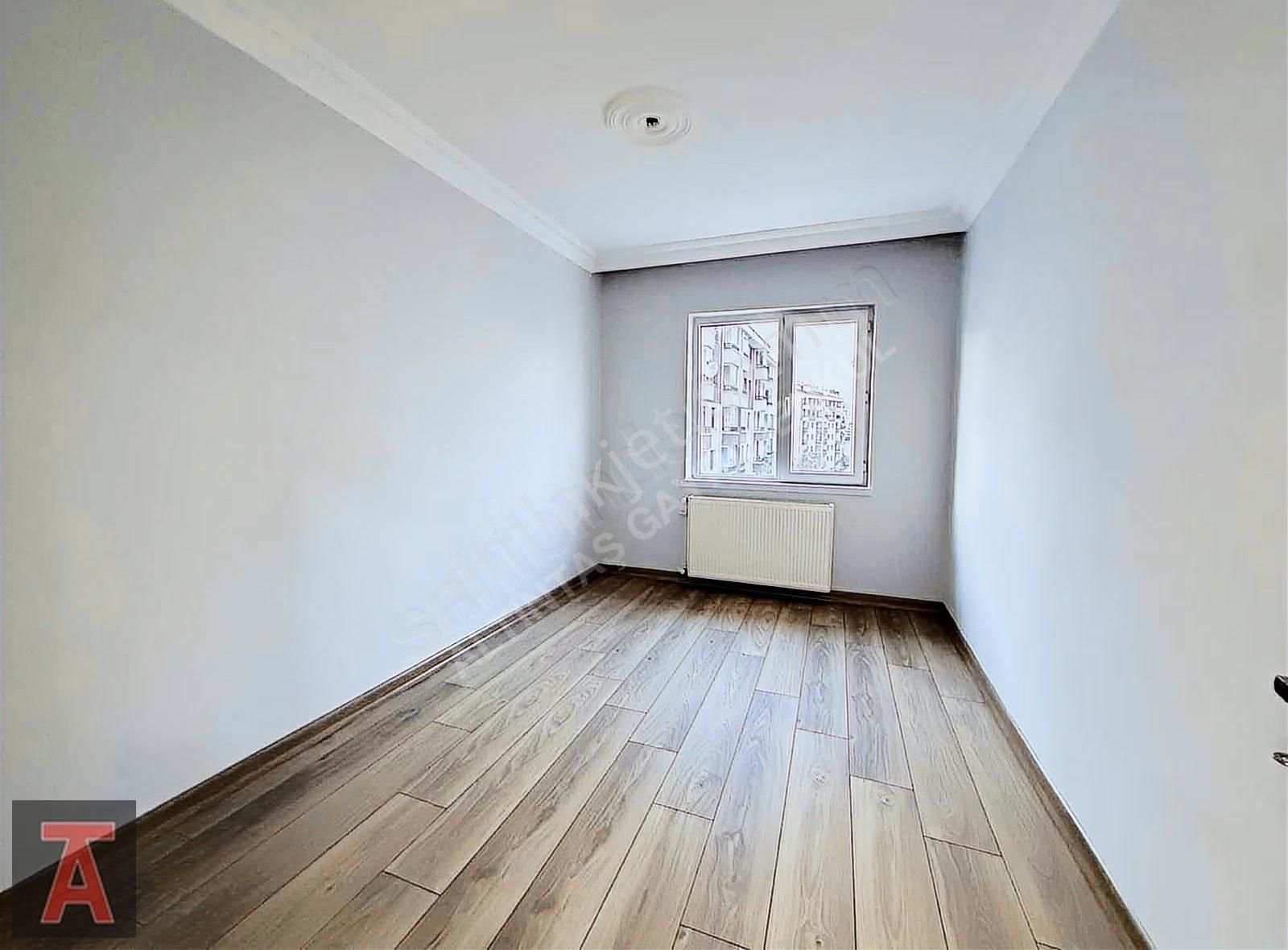 İstasyon Mahallesi Ultra Lüks Geniş M2 Katta Ön Cephe 3+1 - Görsel 9