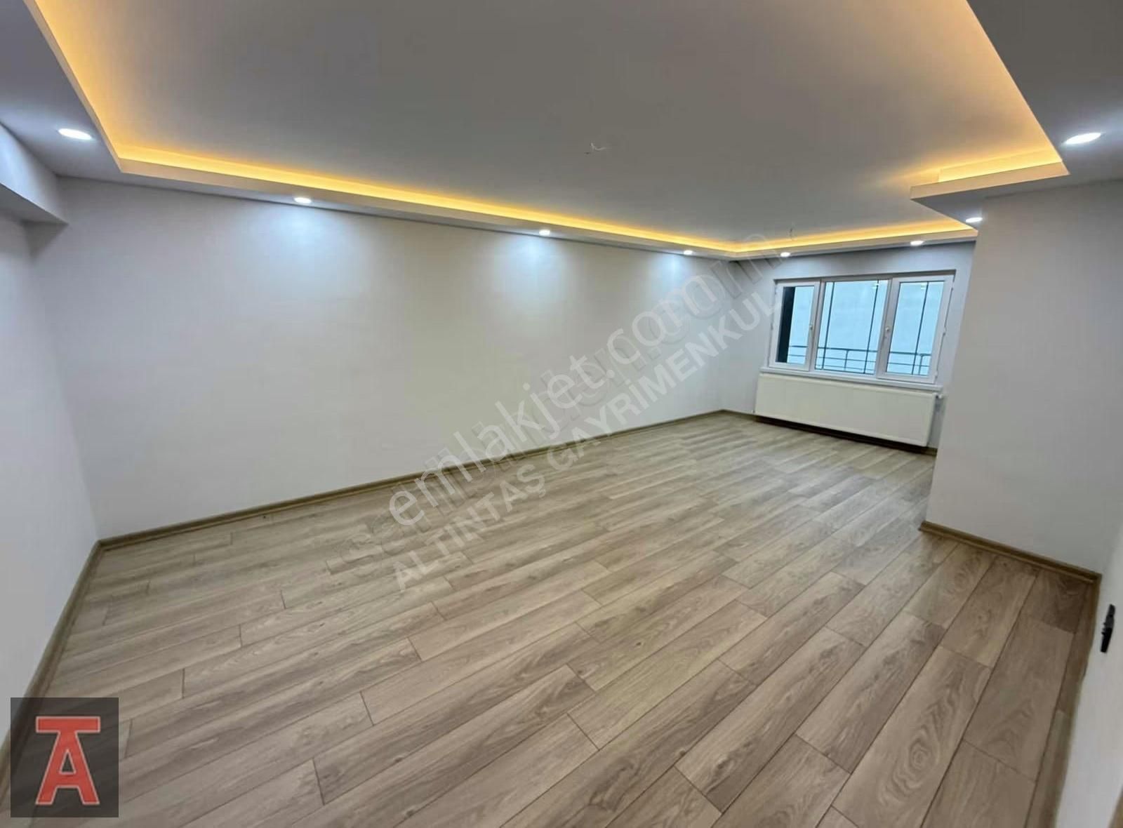 İstasyon Mahallesi Ultra Lüks Geniş M2 Katta Ön Cephe 3+1 - Görsel 16