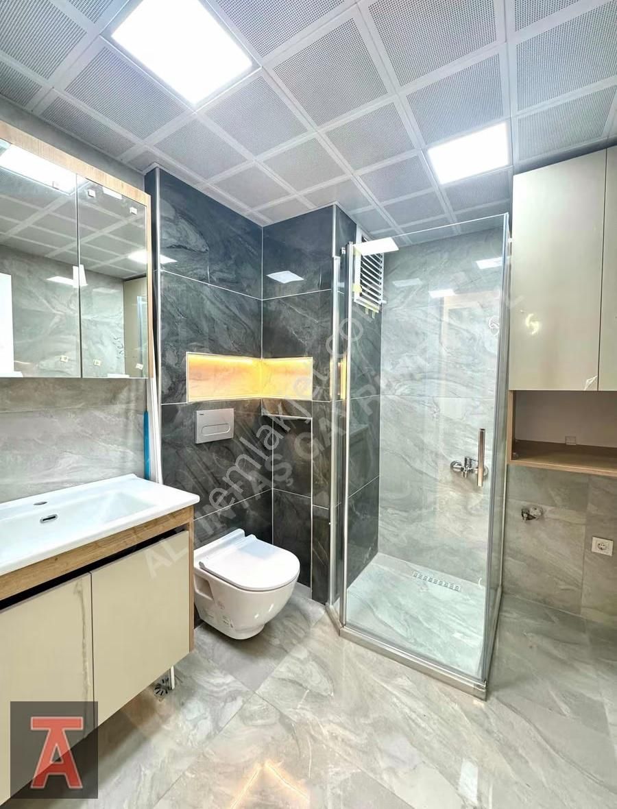 Elvan Mah'de Ultra Lüx Yapılı Ara Katta Ön Cephe 3+1 Daire - Görsel 5