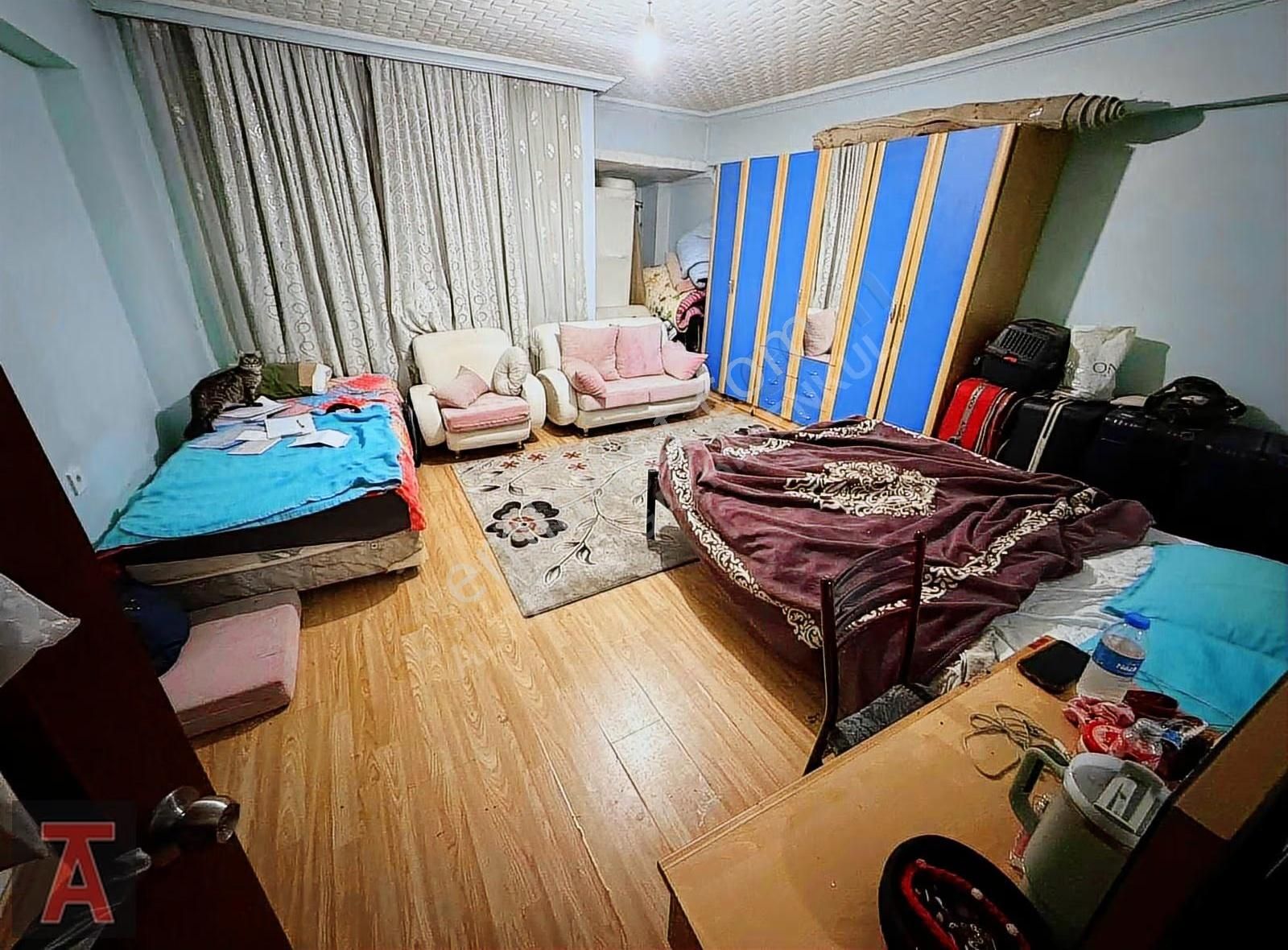 30 Ağustos Mah'de Geniş Metrekare Gömüsüz Balkonlu 2+1 Daire