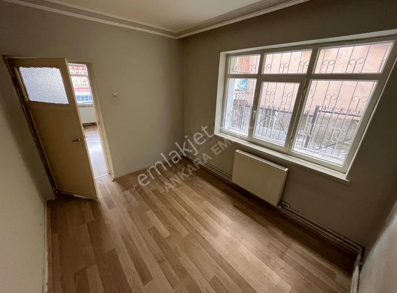 Ankara Emlaktan Yeşilevlerde Yüksek Giriş 2+1 İskanlı Daire - Görsel 9