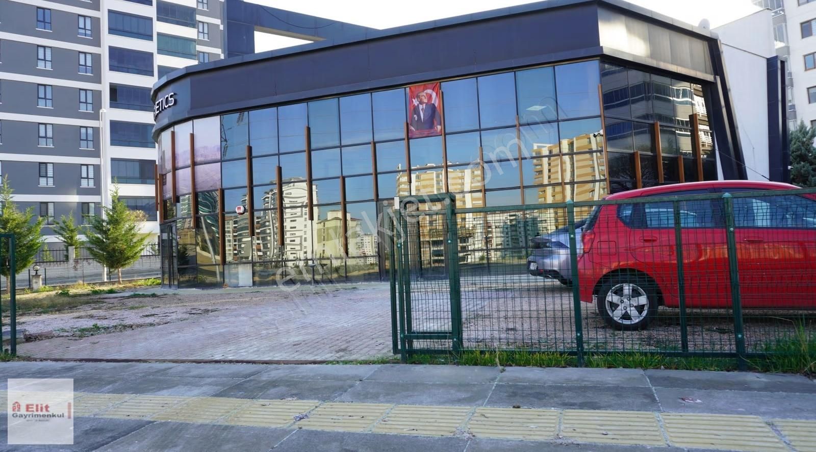 Kurumsallara Firmalara Tam Müstakil Önüaçık Ticaritapulu 950m2 - Görsel 3