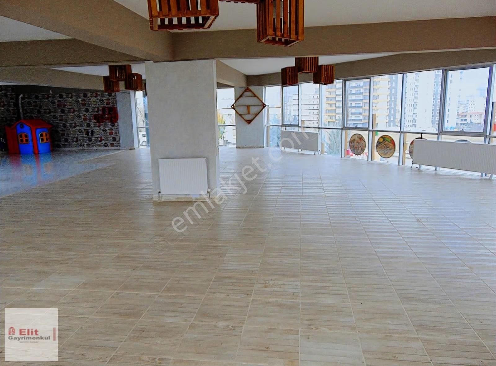 Kurumsallara Firmalara Tam Müstakil Önüaçık Ticaritapulu 950m2 - Görsel 19