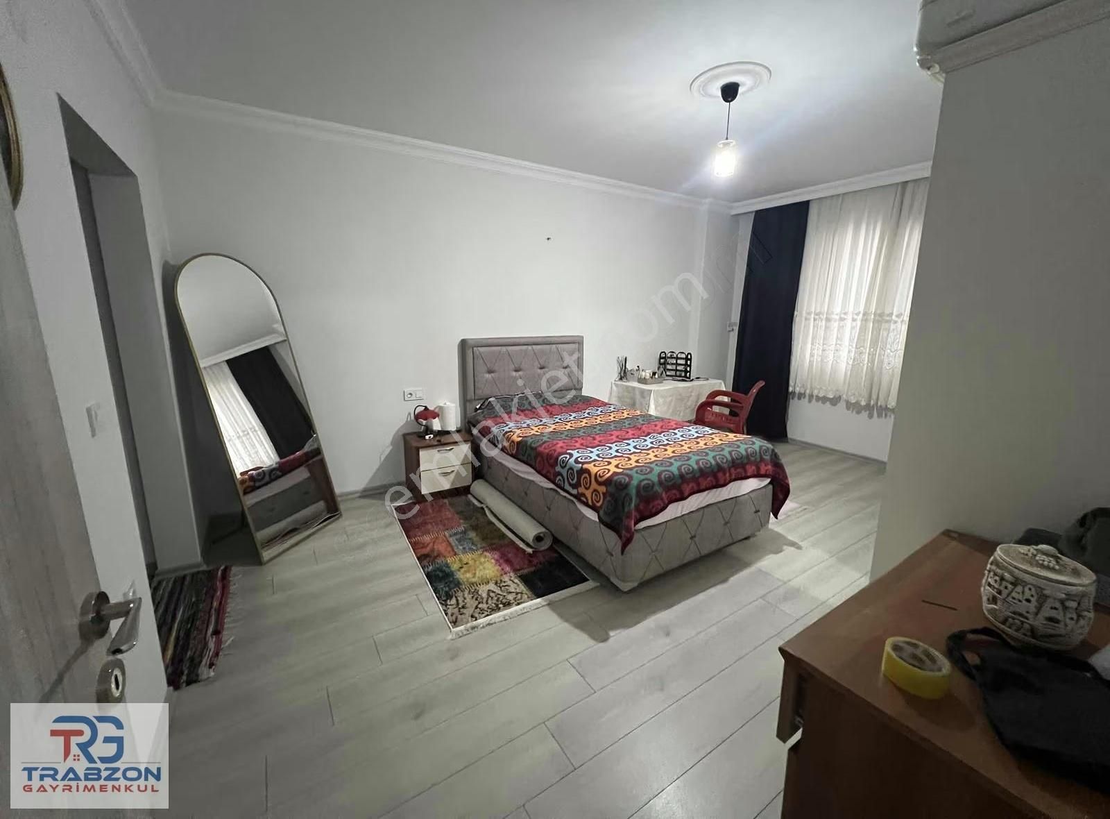 Pelitli'de Satılık Yerden Isıtmalı 3+1 Fırsat Daire - Görsel 16