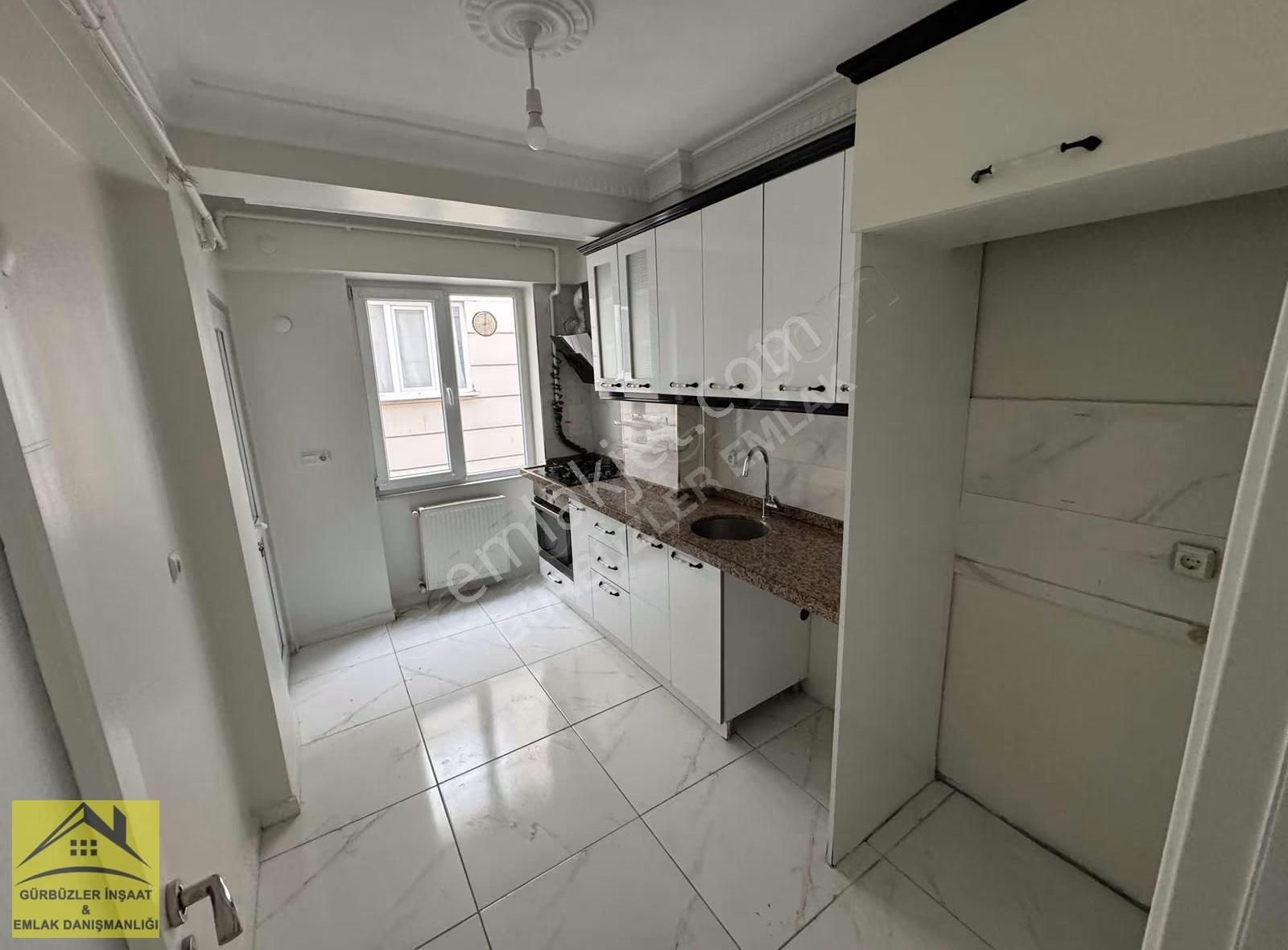 İkitelli M.akif'de 110m² Ebeveyn Banyolu 2+1 Boş Arakat Daire - Görsel 4