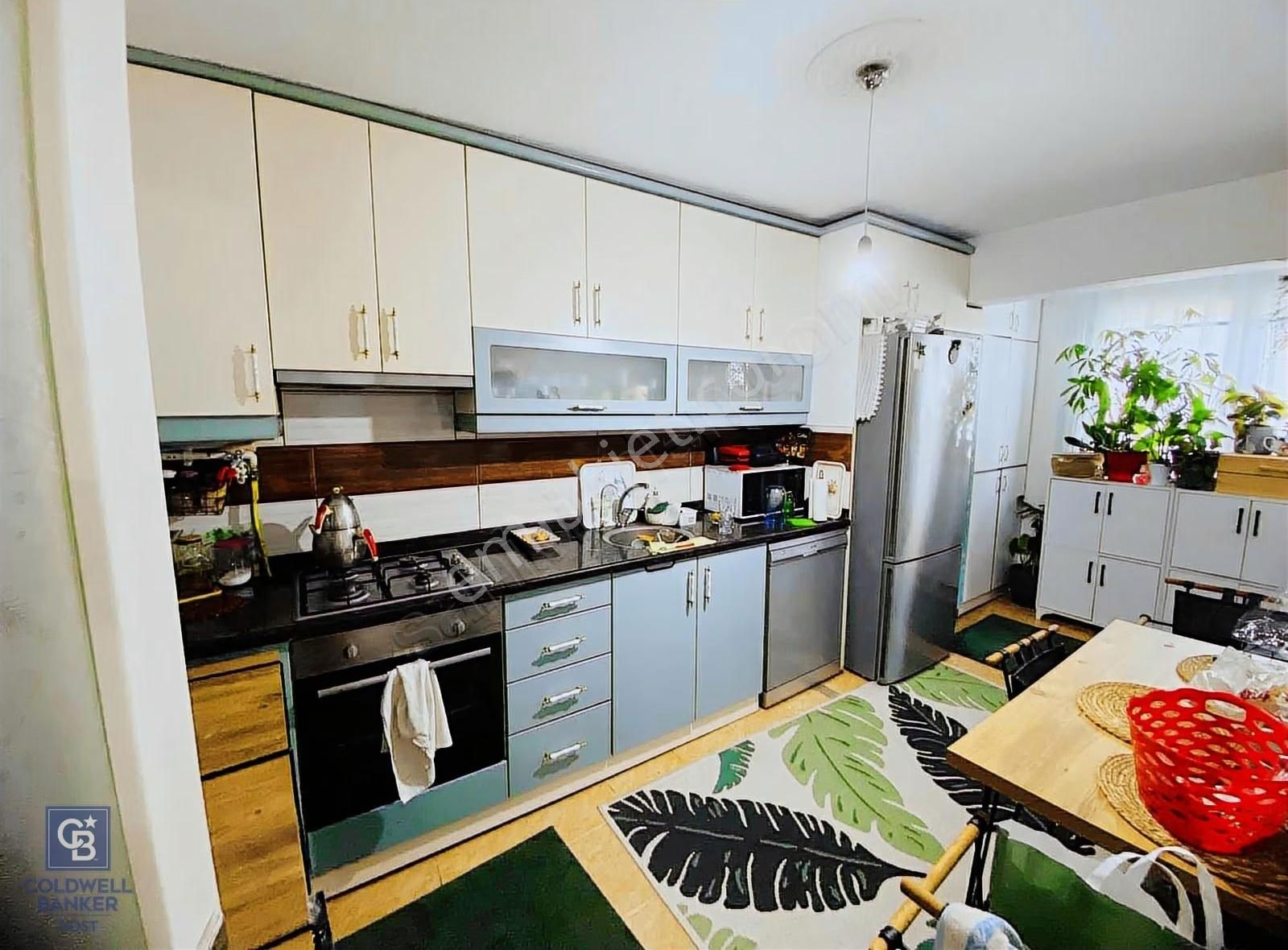 Buca Gediz Üç Katlı Müstakil Ev - Görsel 15