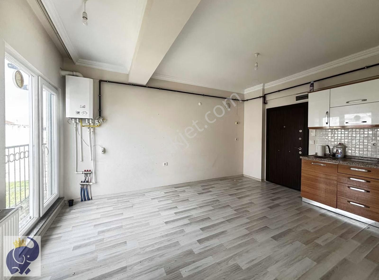 Kepez Merkez'de Kiralık 1+1 Daire - Görsel 19