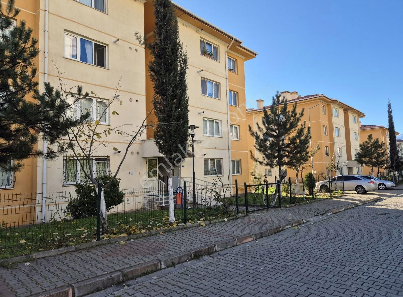 İpekyolu Yapı Emlak'tan Kiralık
