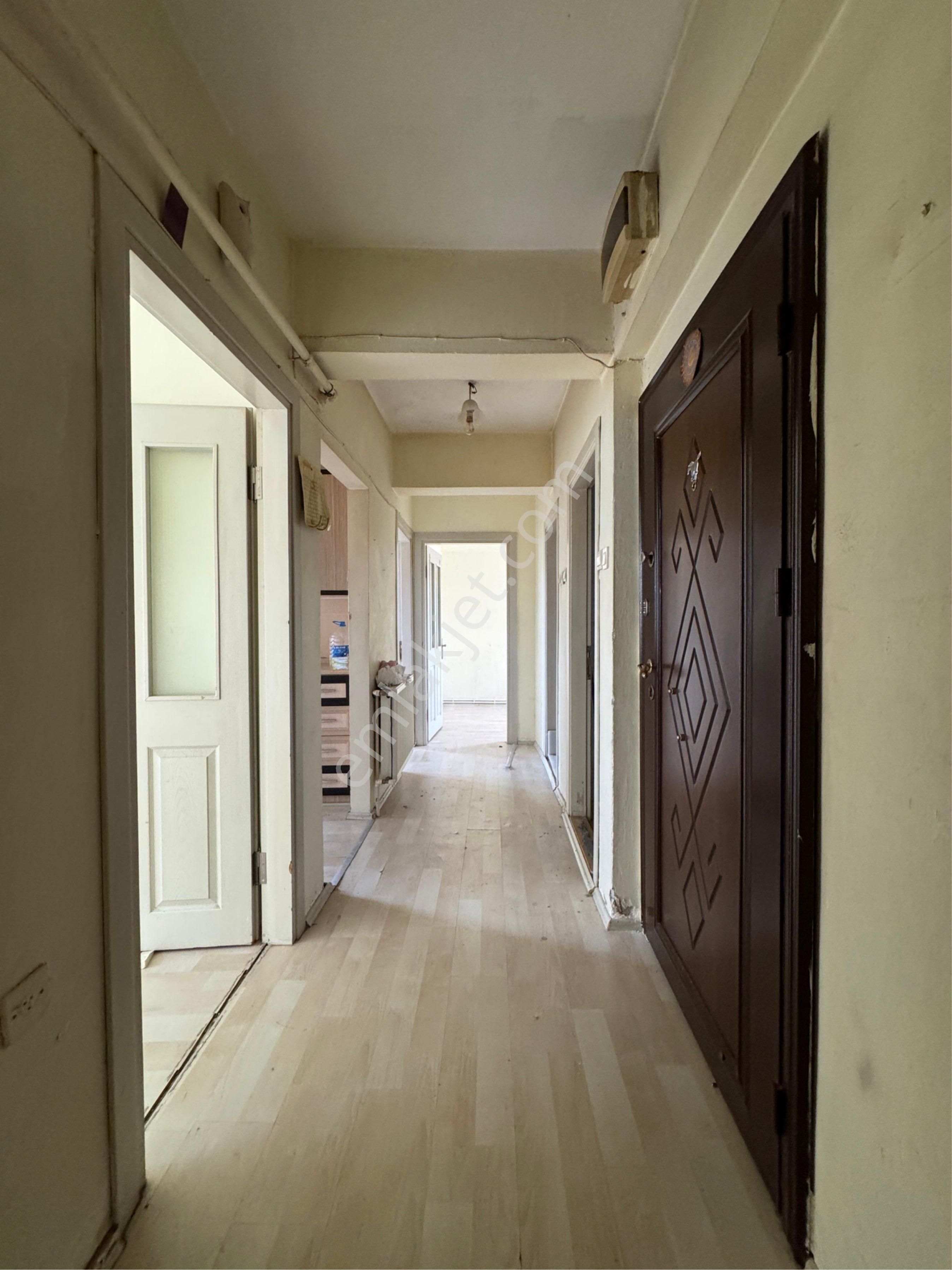 İlkadım İstasyon Mahallesi’nde Ulaşıma Yakın 2 + 1 Satılık Daire - Görsel 5