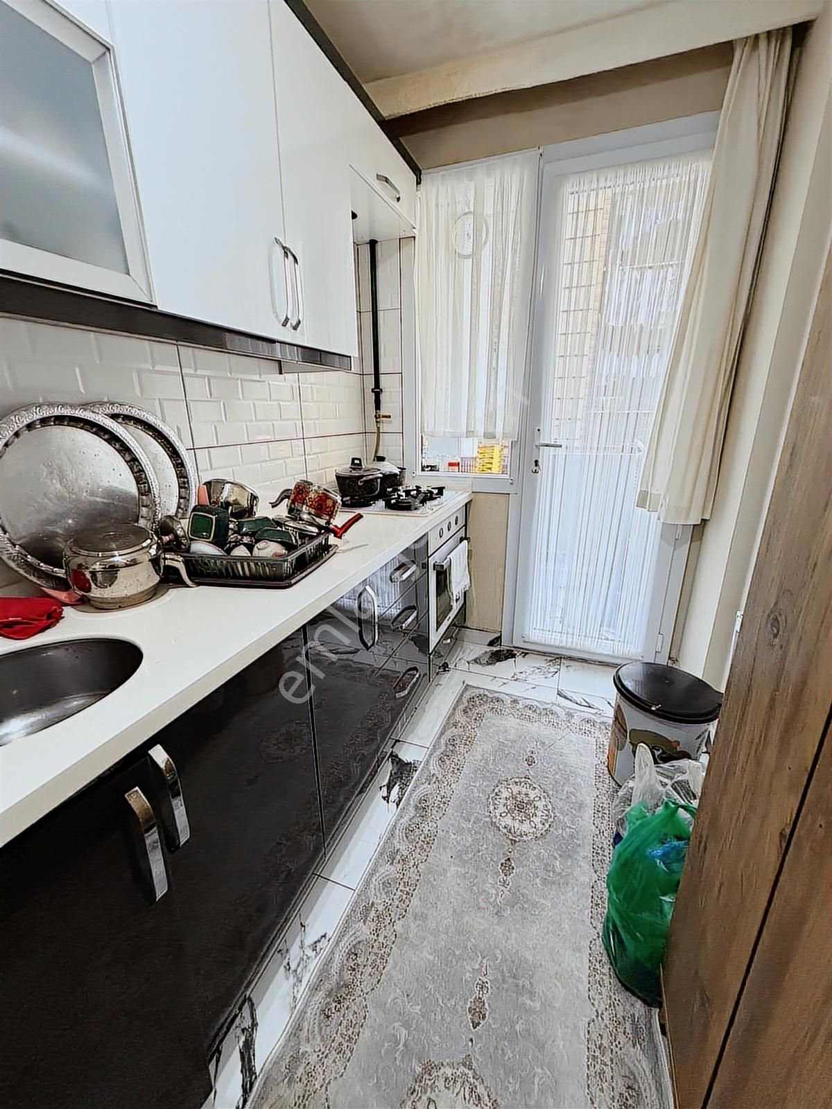 Kanarya'da Üst Bölge'de 3+1 Satılık 125 M2 2.kat Daire - Görsel 5