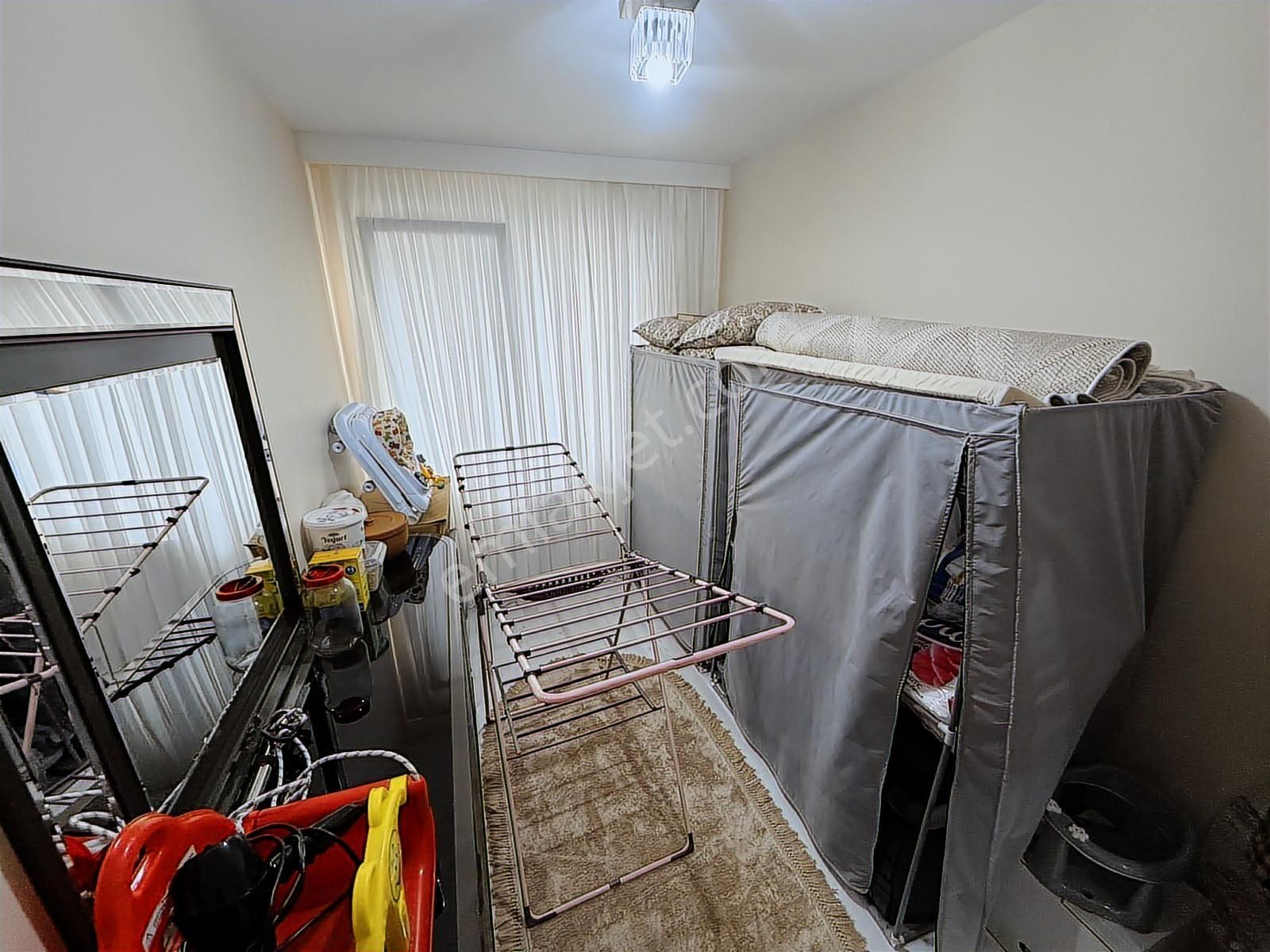 Kanarya'da Üst Bölge'de 5+2 Satılık 200 M2 4.kat Daire - Görsel 25