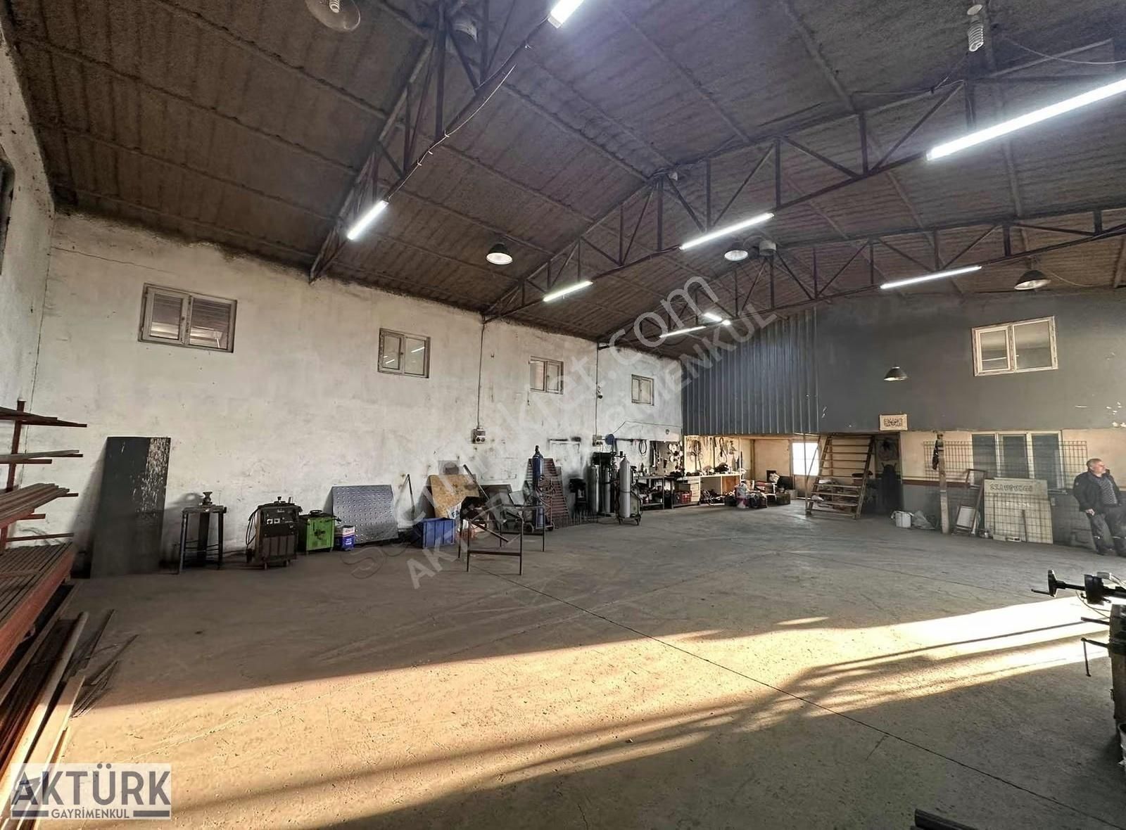 Aktürk Gayrimenkul'den Mudanya Çekricede 400m2 Depo İş Yeri - Görsel 15