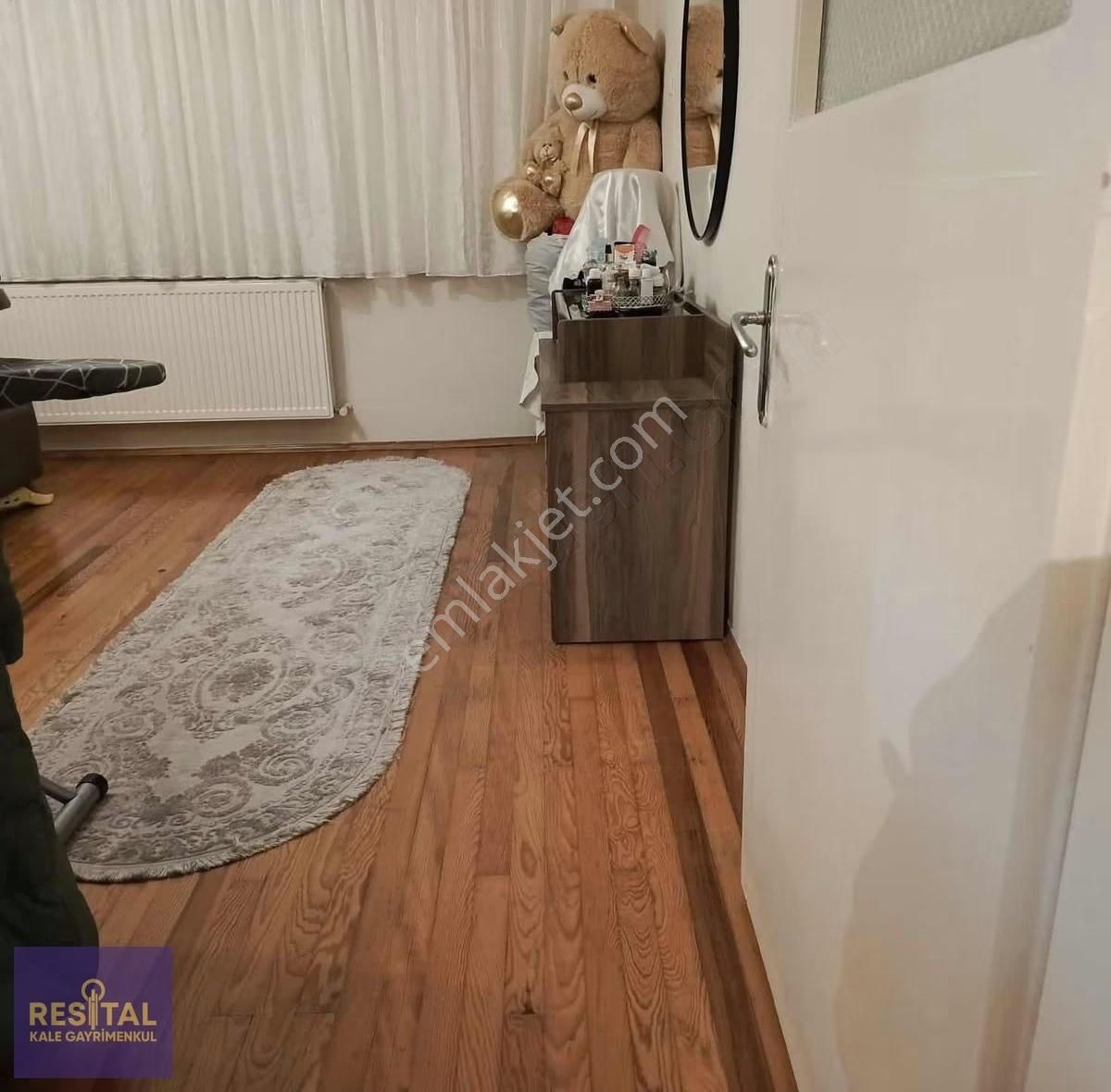 Yeşilova Mh. 2,5 Kat Müstakil Bina - Görsel 12