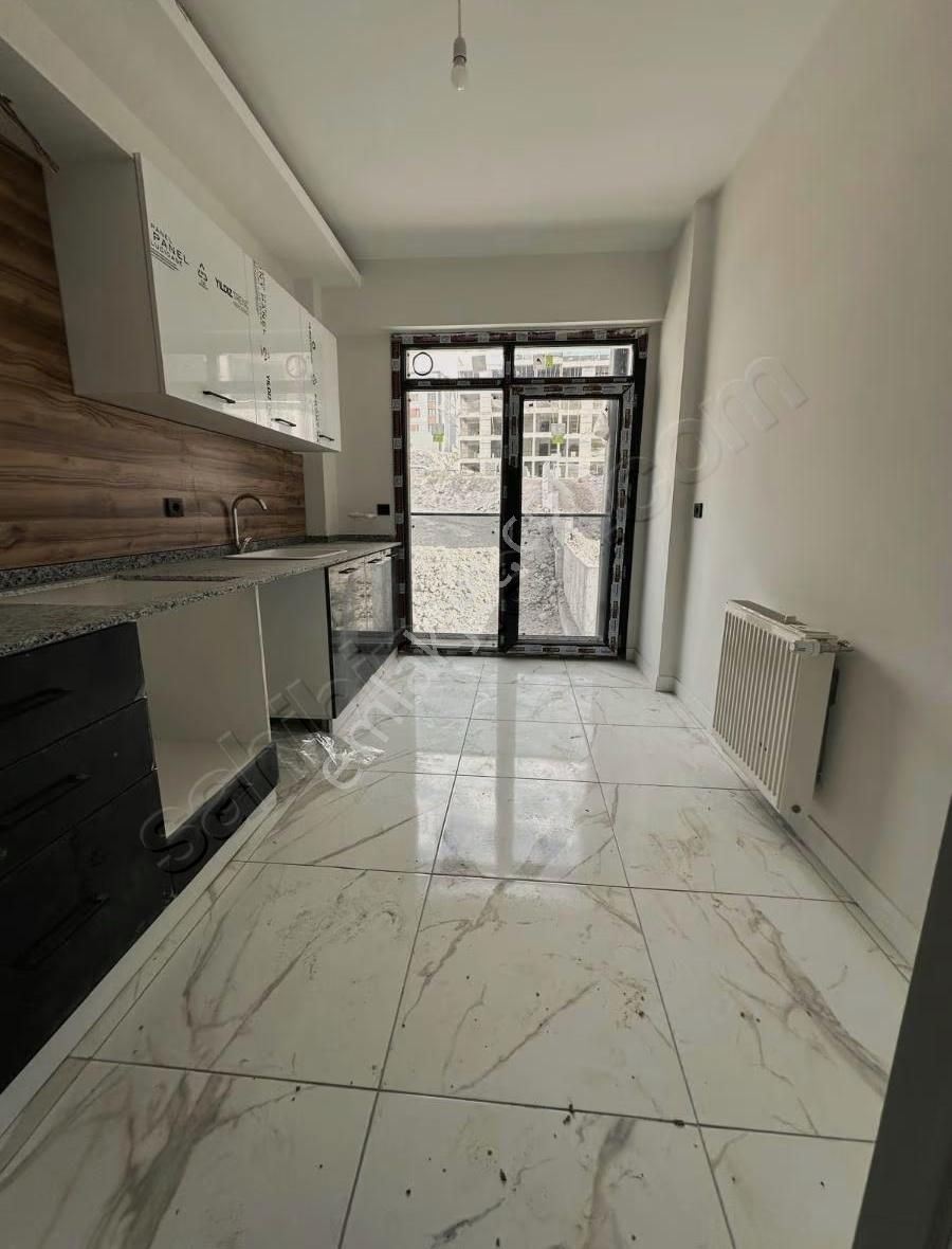 Çift Banyolu Yatay Mimari Satılık 2.5+1 Daire - Görsel 12