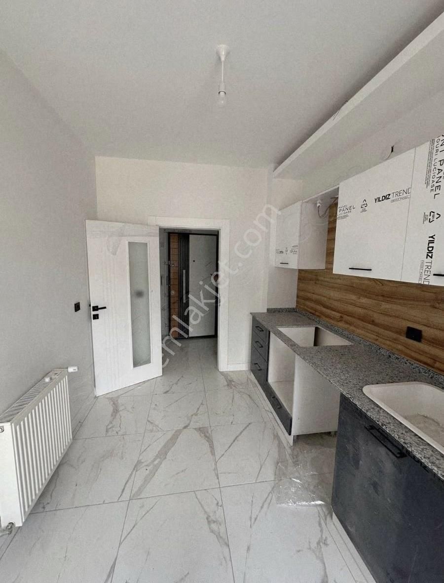 Çift Banyolu Yatay Mimari Satılık 2.5+1 Daire - Görsel 2