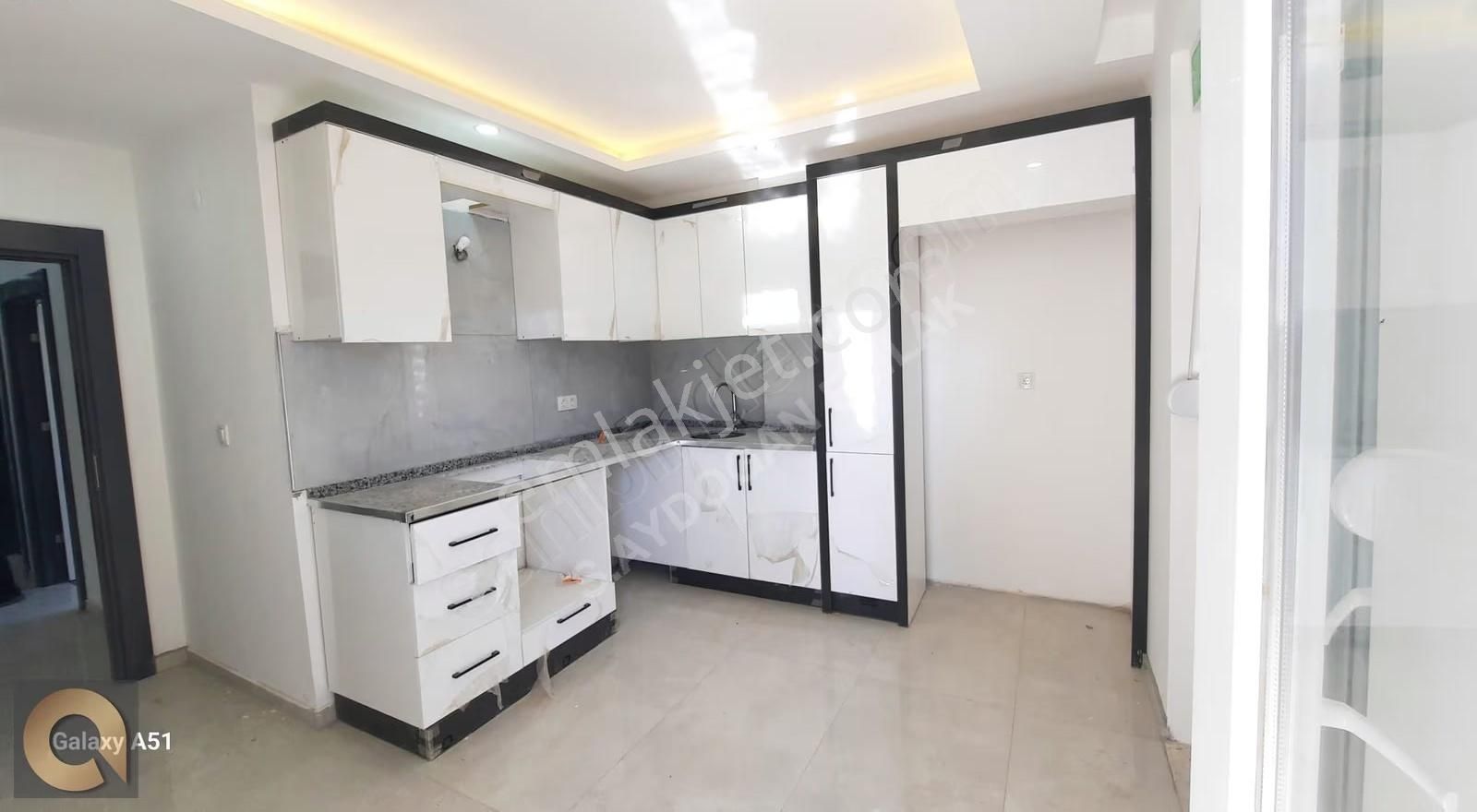 Aydoğmuş Mah. Katta Ebeveyn Banyolu 2+1 Fiyatına 3+1 Daire - Görsel 24