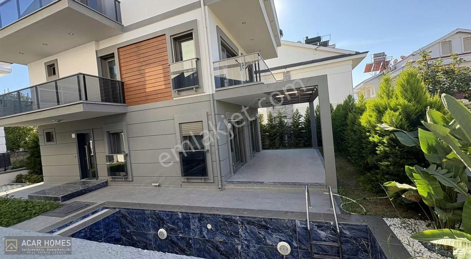 Fethıye Akarca Terasından Deniz Manzaralı 4+1 Yerden Isıtmalı